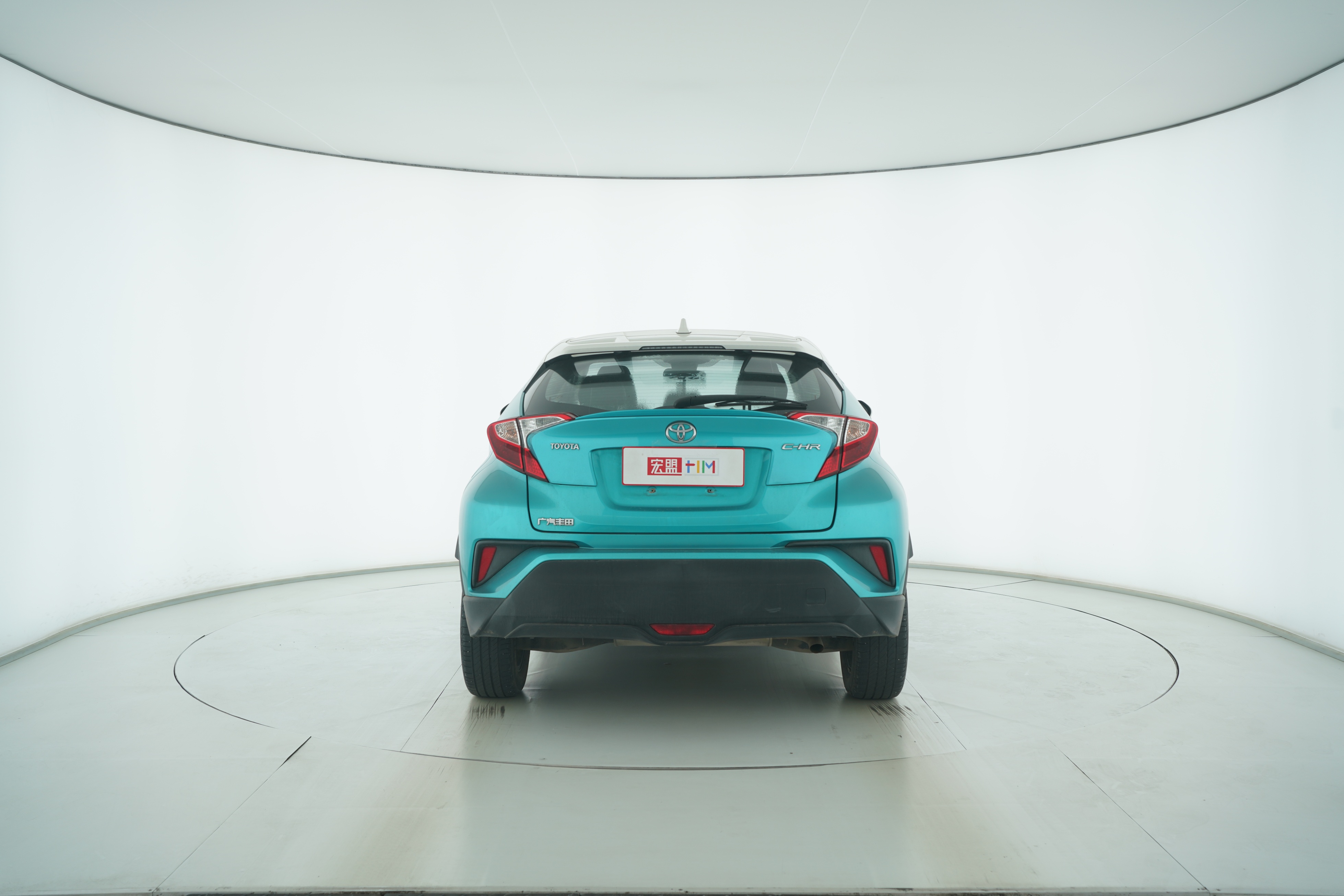 Toyota C-HR 2020 — фото 6