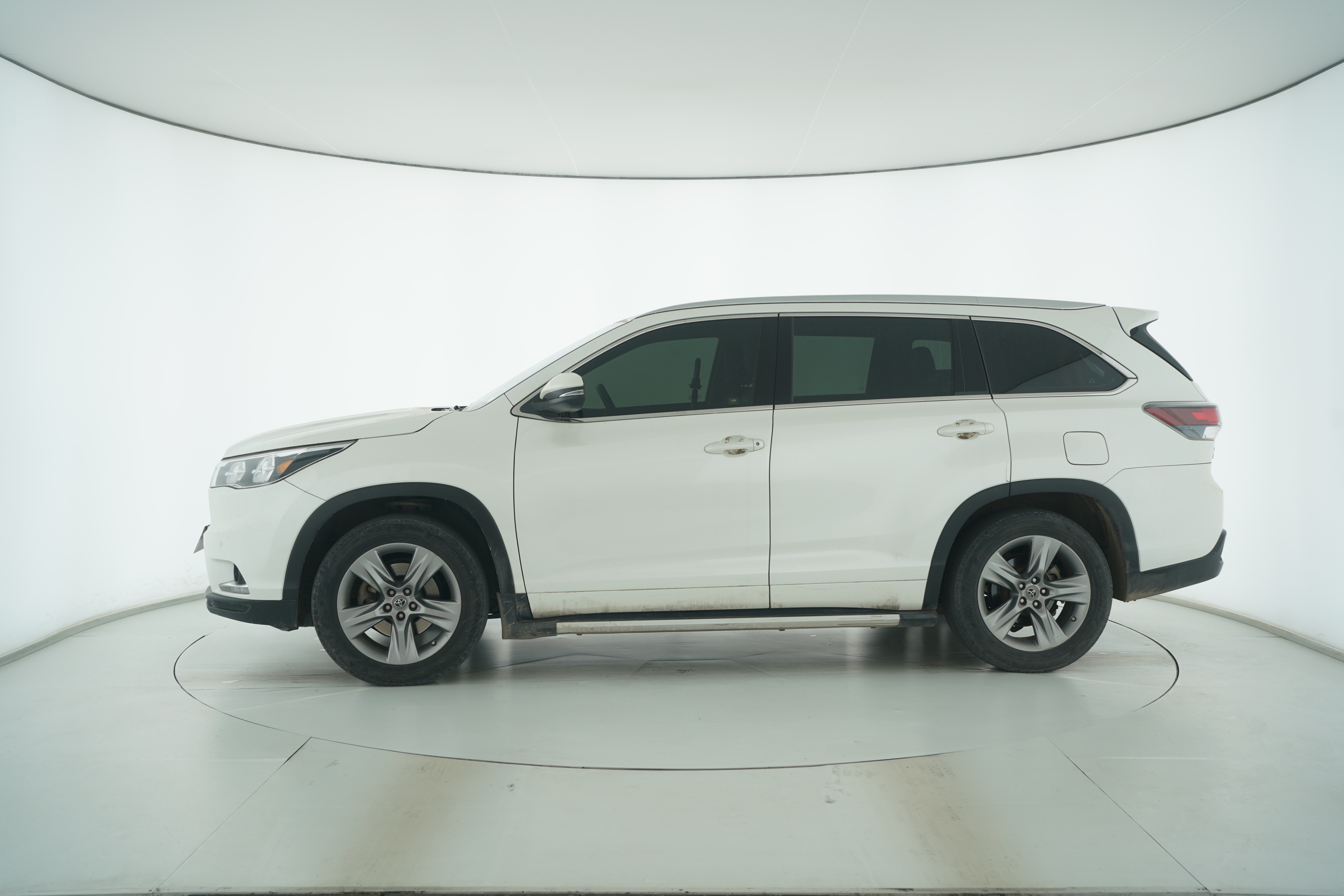 Toyota Highlander 2015 — фото 7