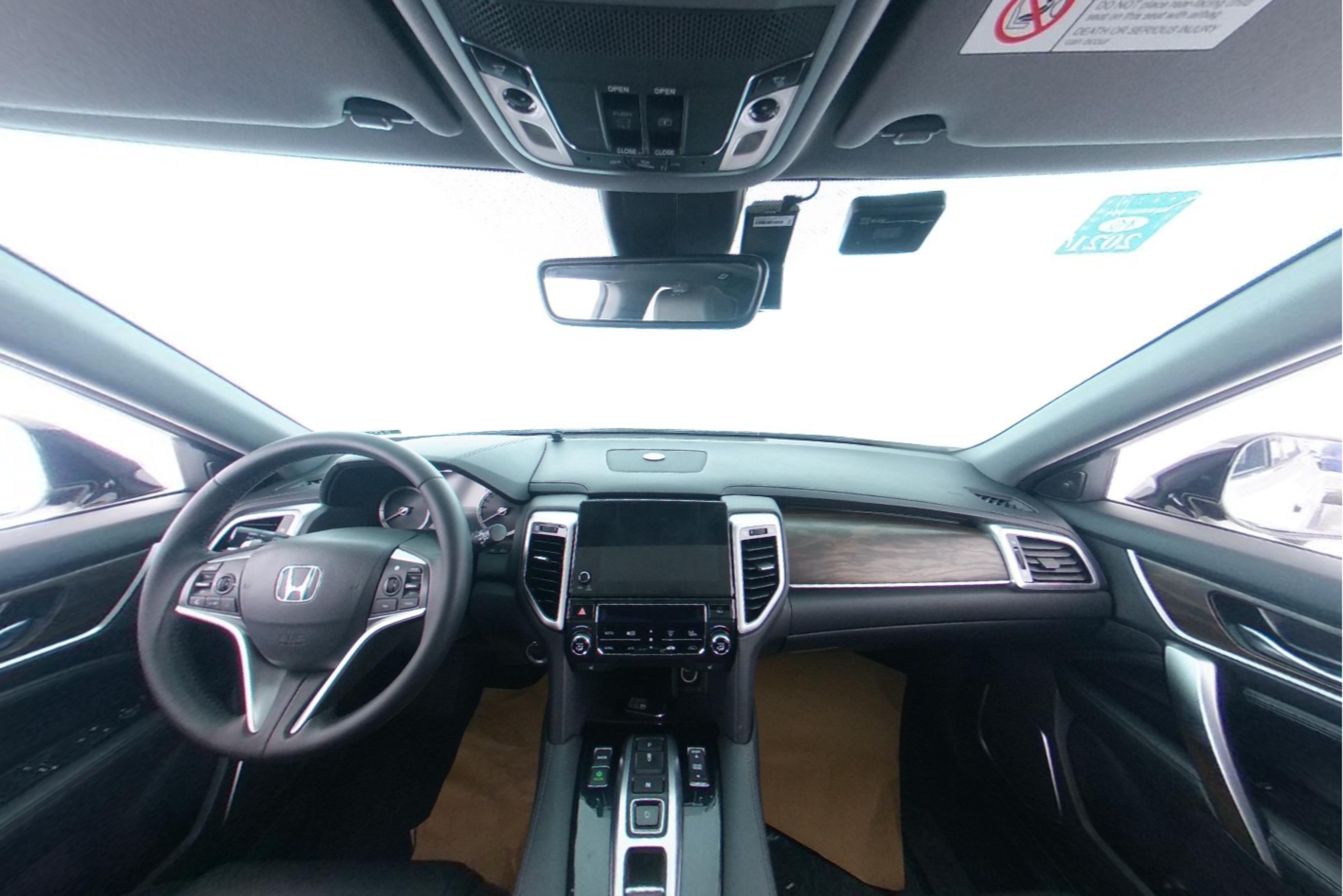 Honda UR-V 2017 — фото 9