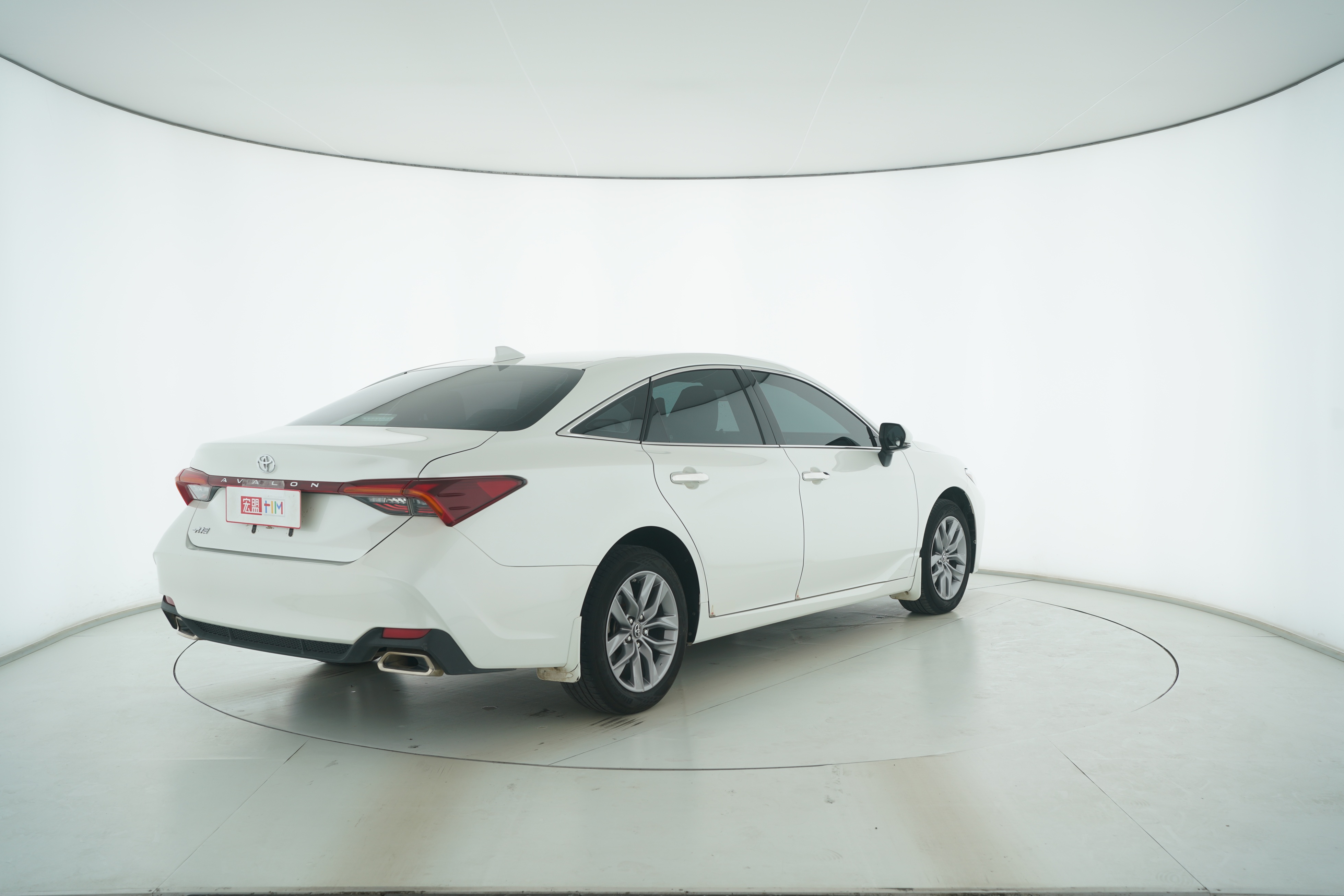 Toyota AVALON 2019 — фото 4
