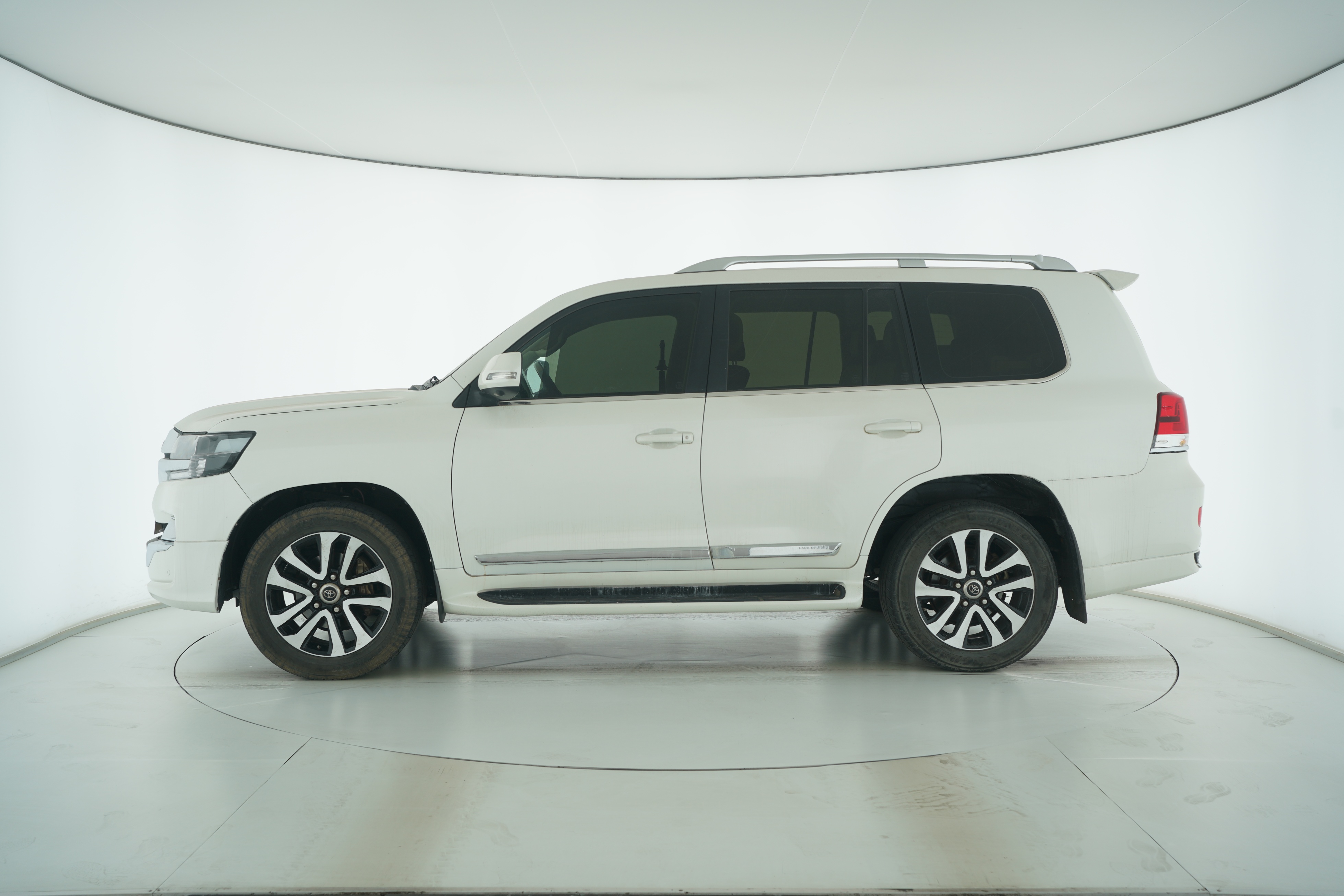Toyota Land Cruiser (Imported) 2017 — фото 7
