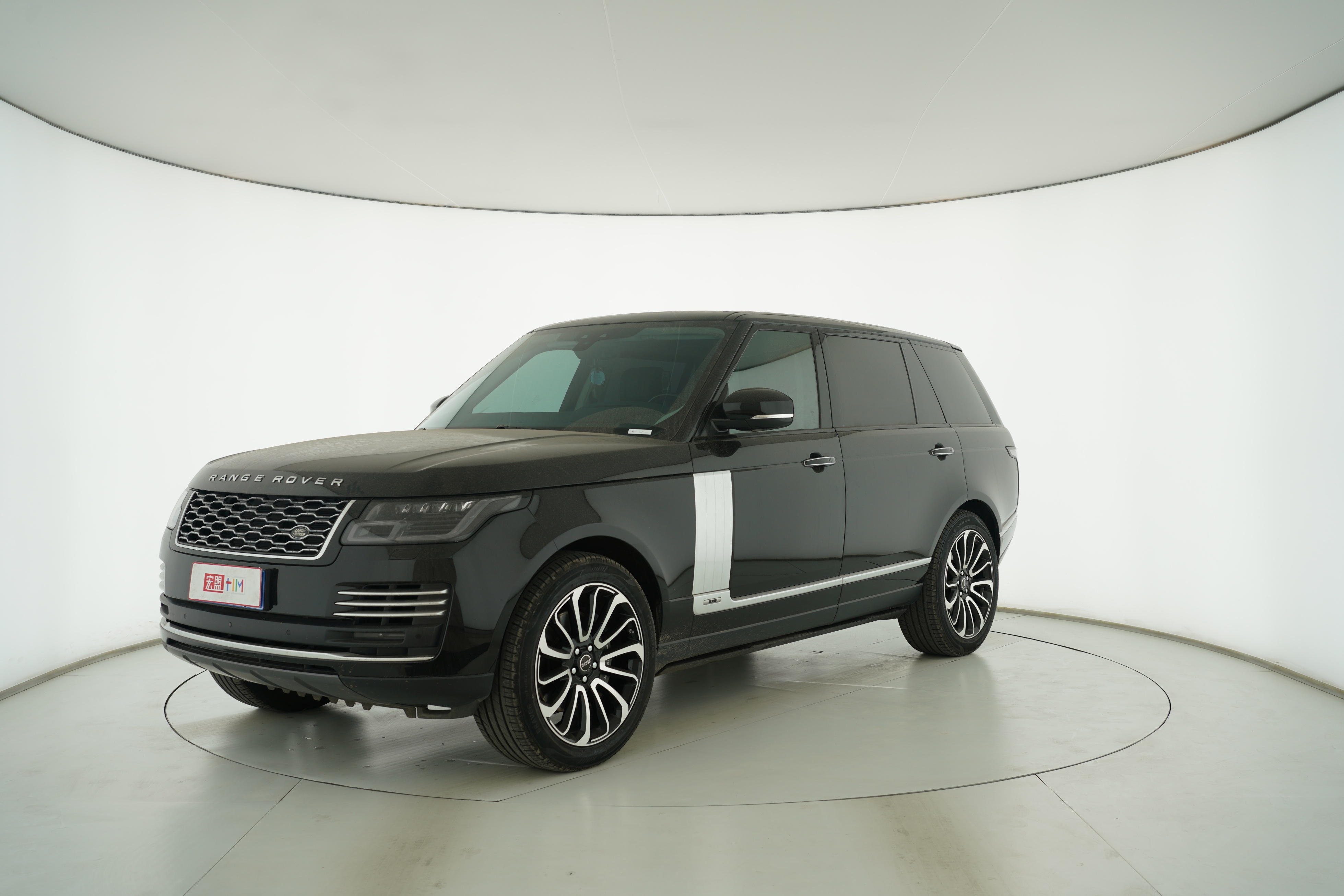 Land Rover Range Rover 2021 — фото 1