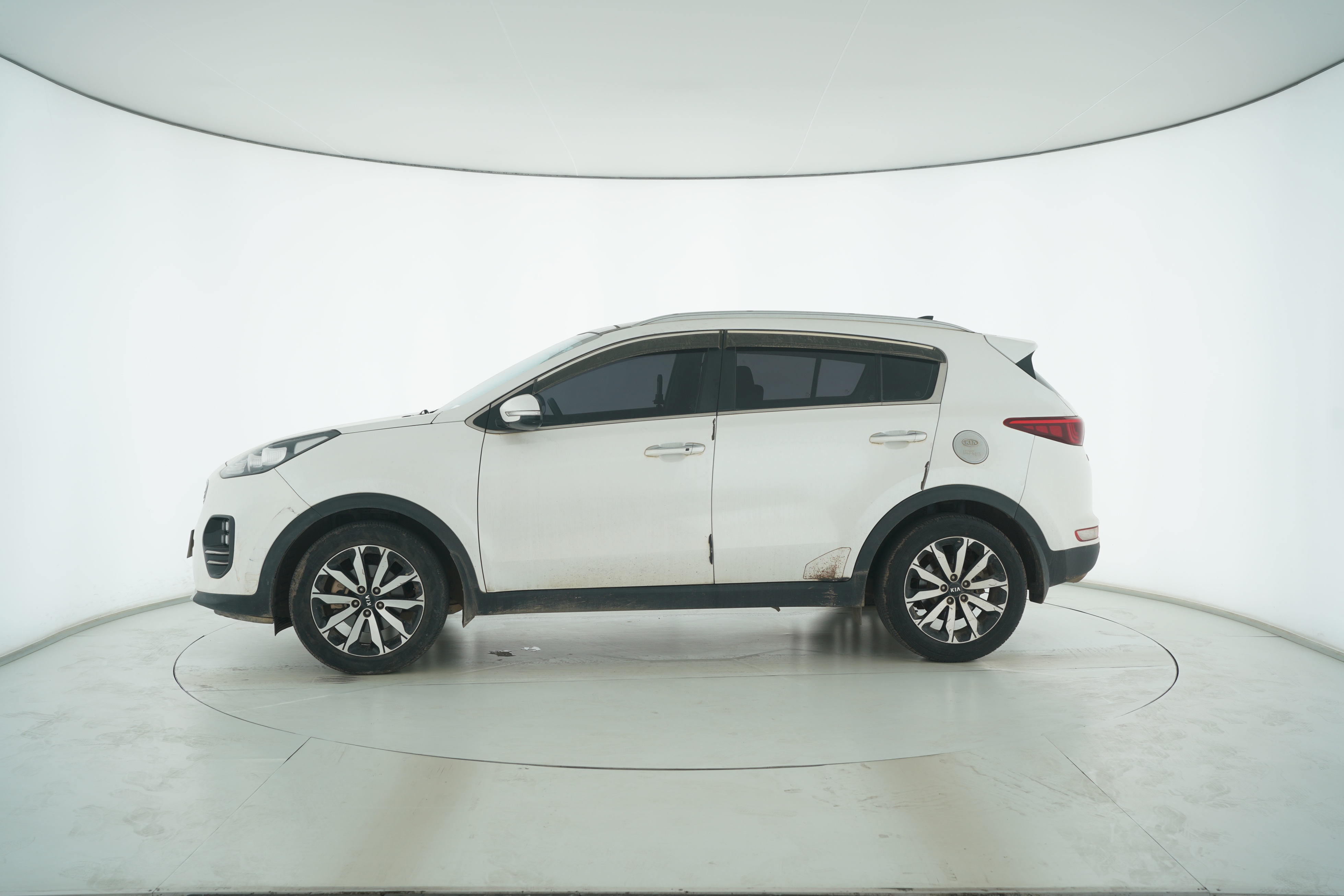 KIA KX5 2016 — фото 7