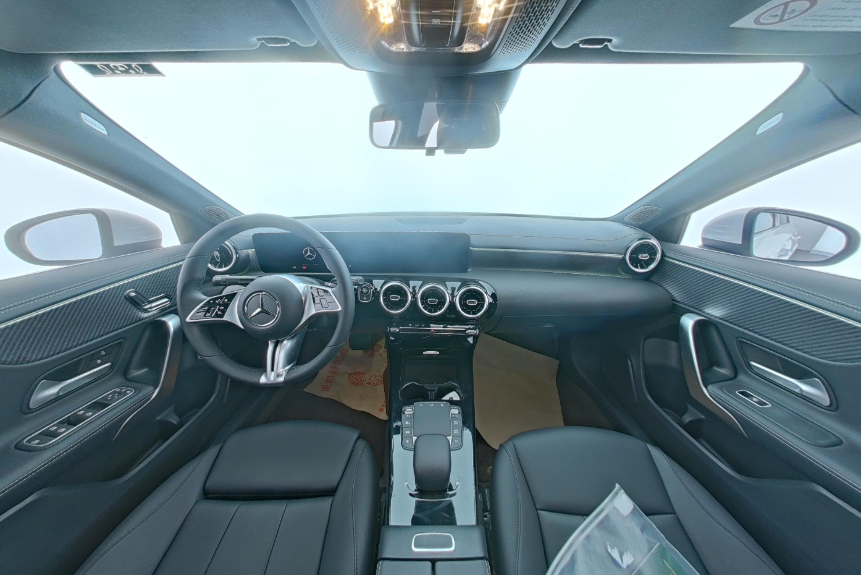 Mercedes Benz A-Class 2022 — фото 9