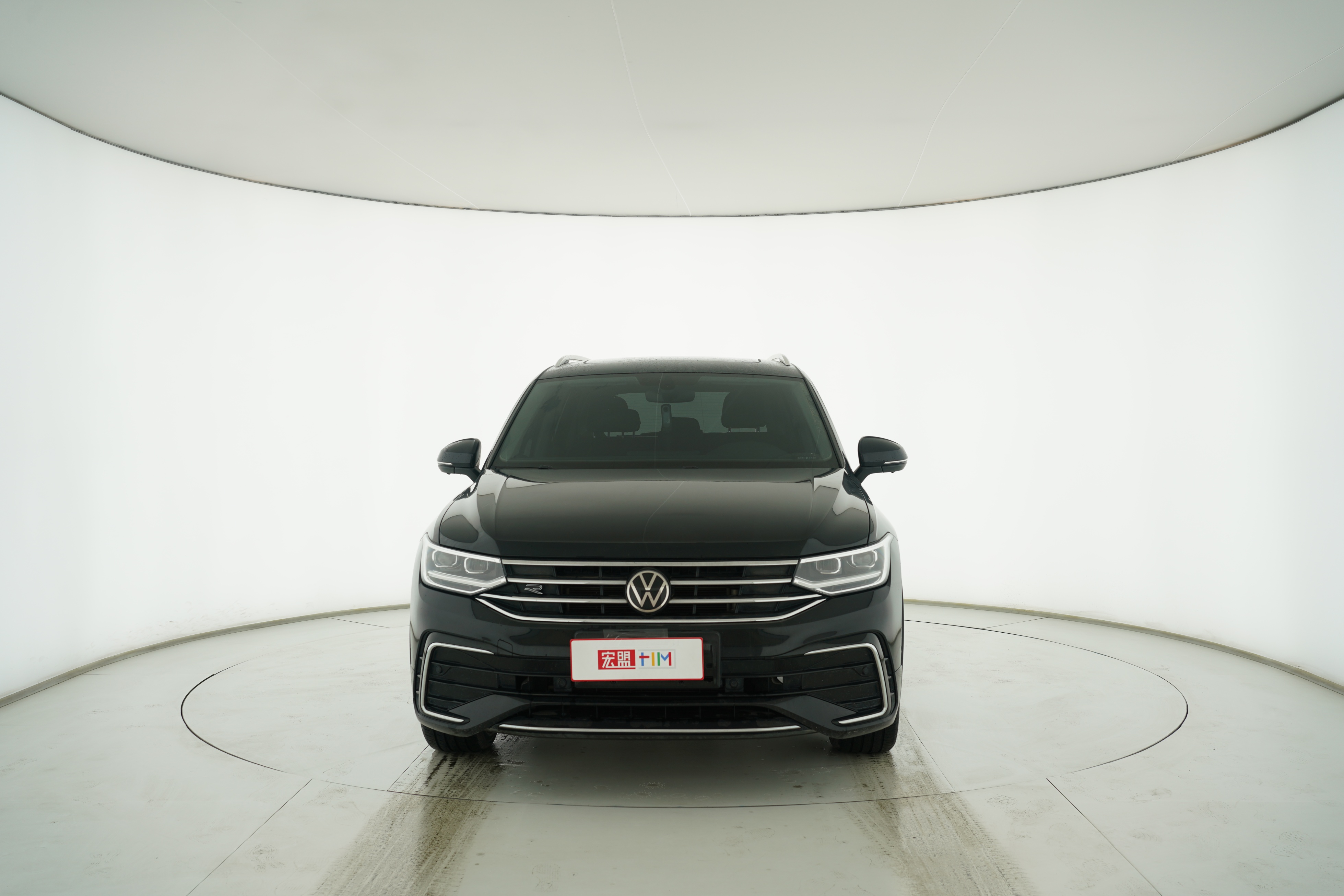 Volkswagen Tiguan L 2024 — фото 5