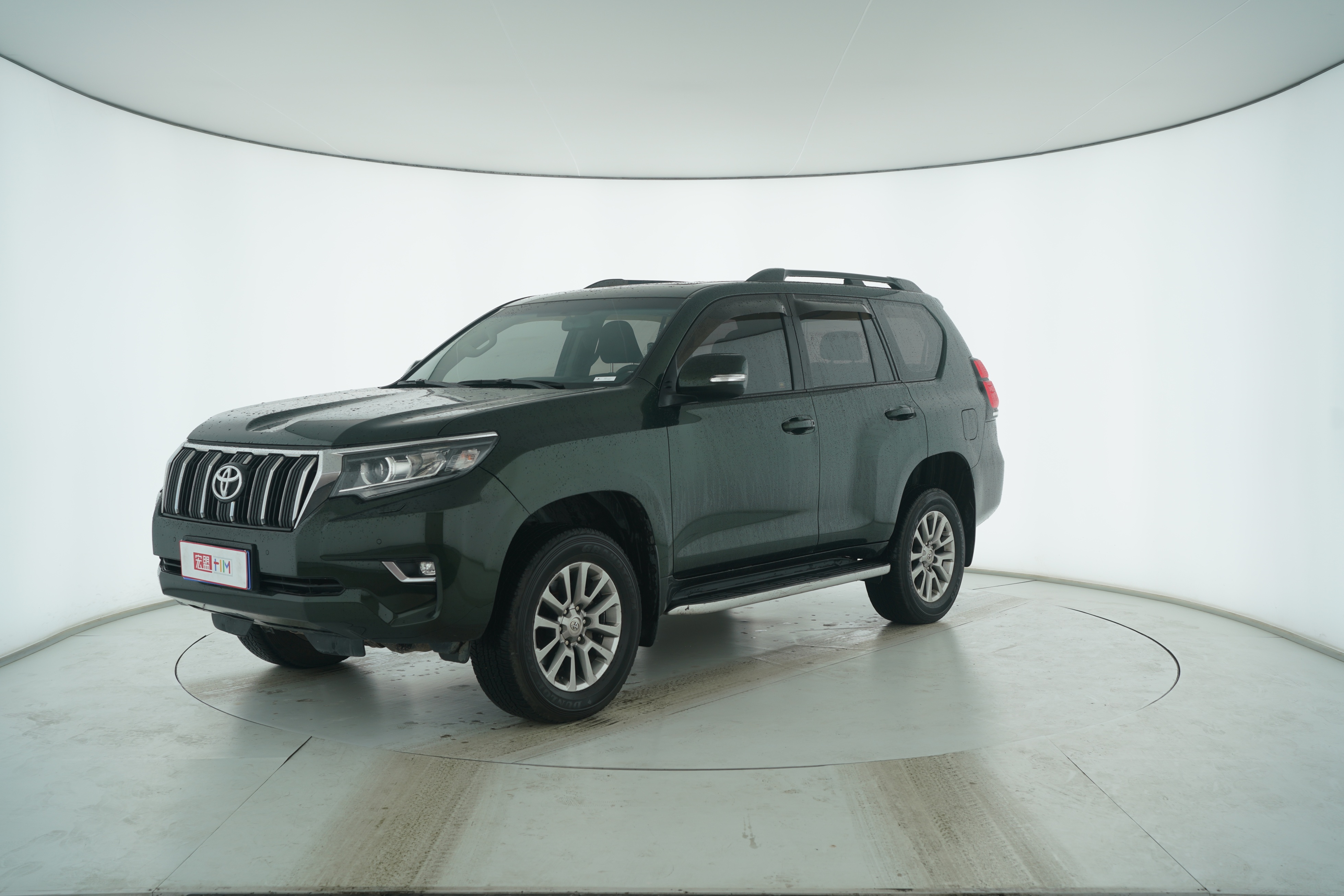 Toyota Prado 2018 — фото 1