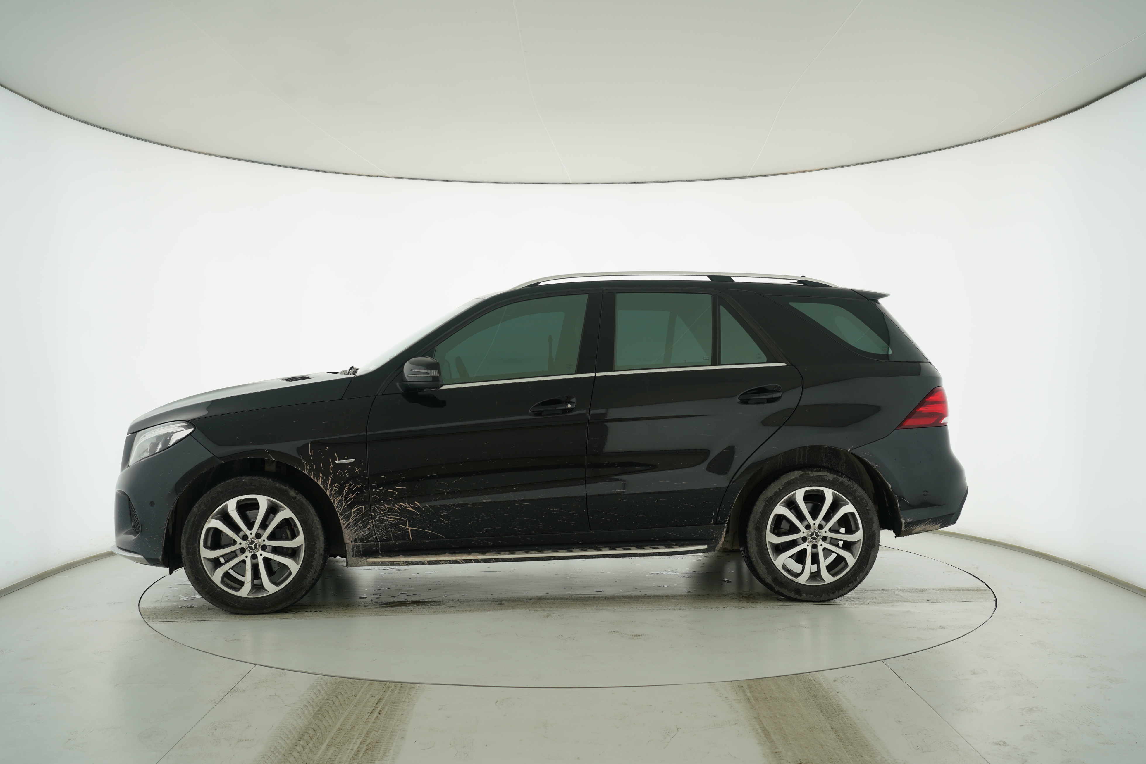Mercedes Benz GLE 2018 — фото 7