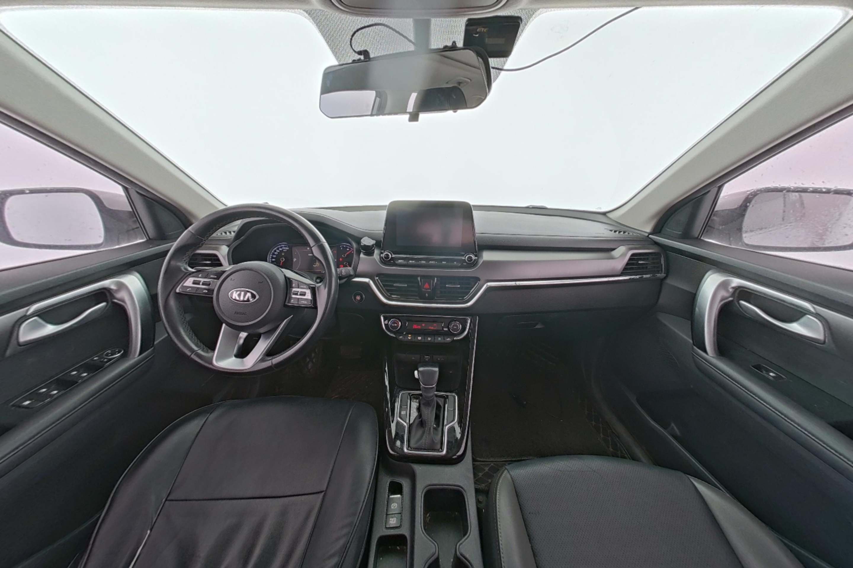 KIA Sportage 2018 — фото 9