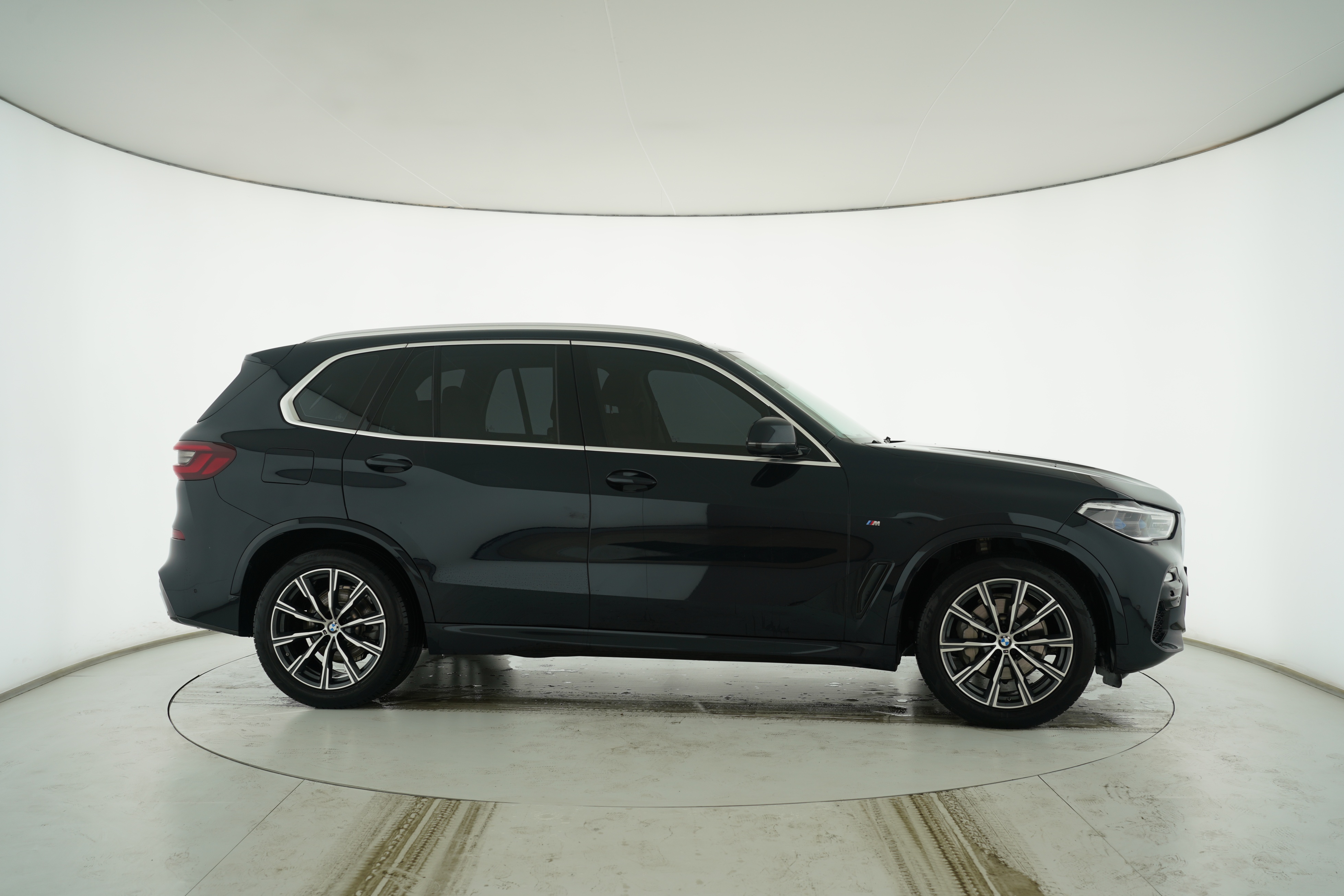 BMW X5(Imported) 2020 — фото 8