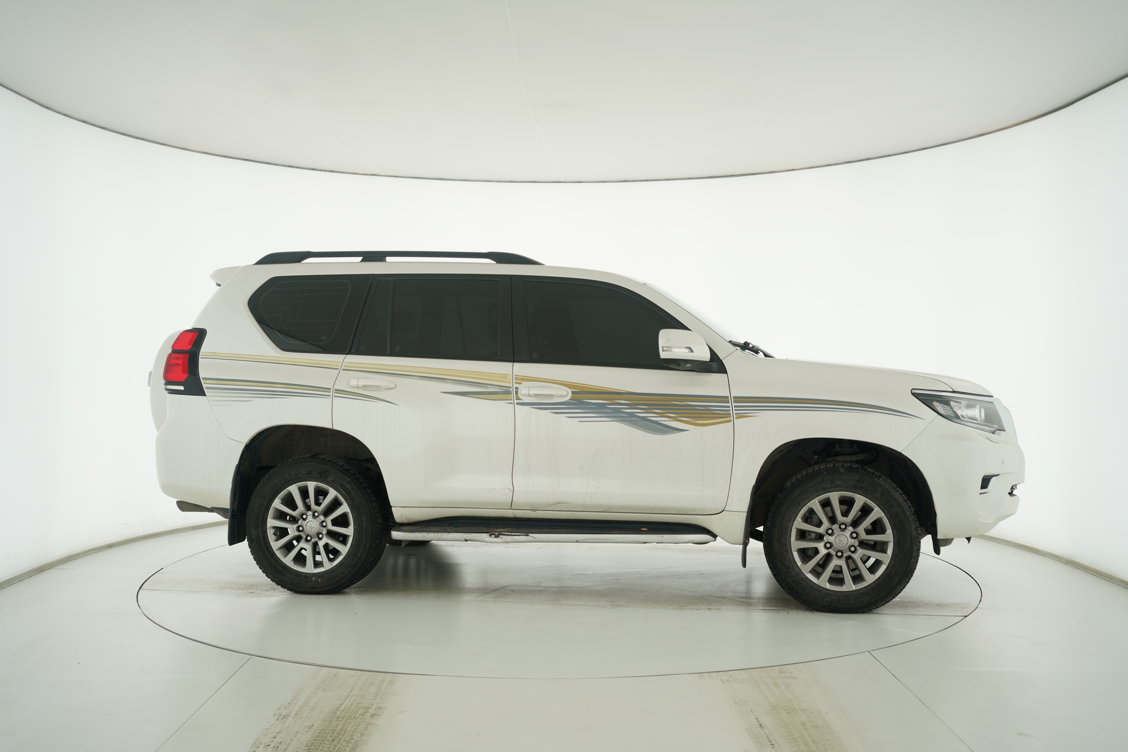 Toyota Prado 2018 — фото 8