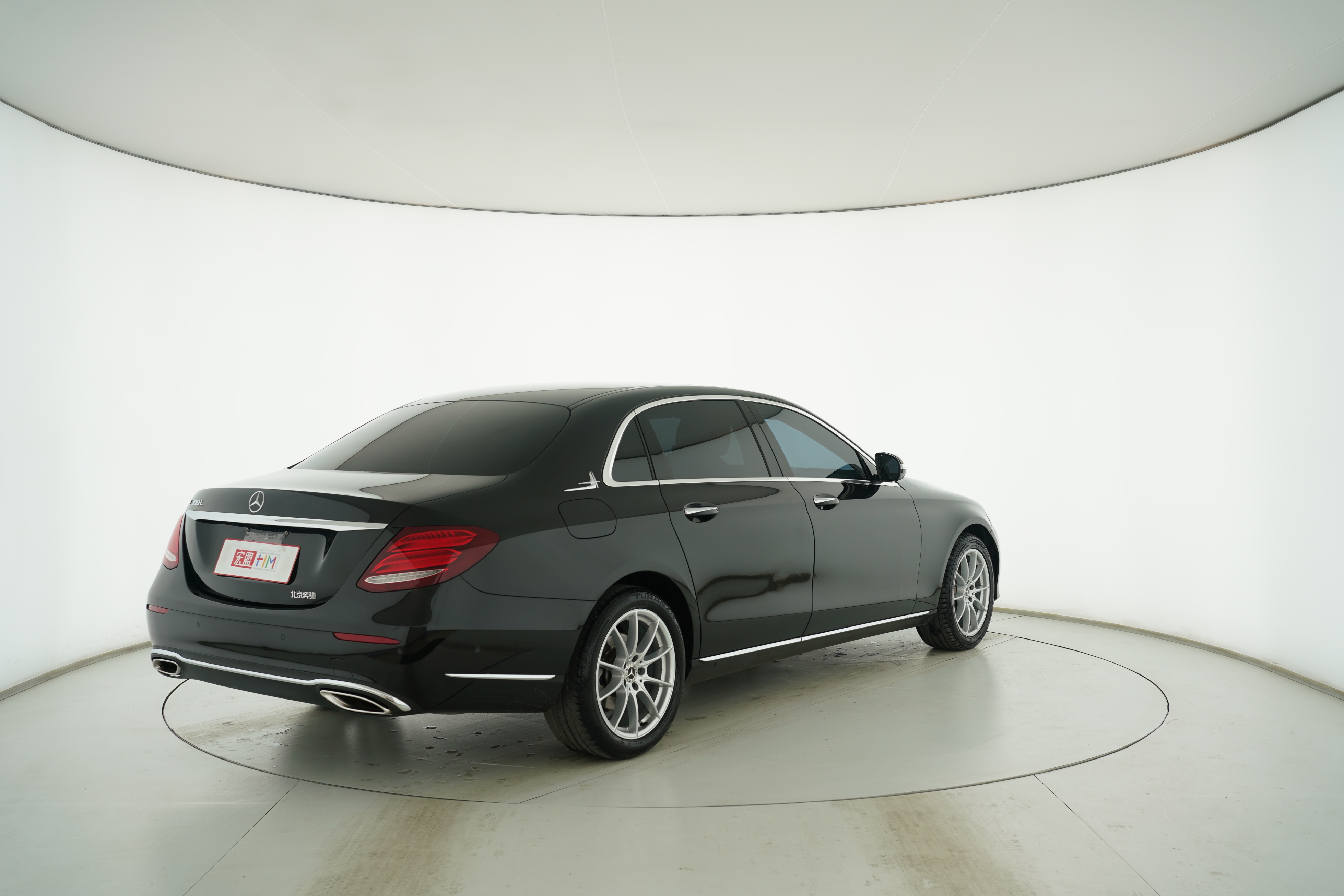 Mercedes Benz E-Class 2016 — фото 4