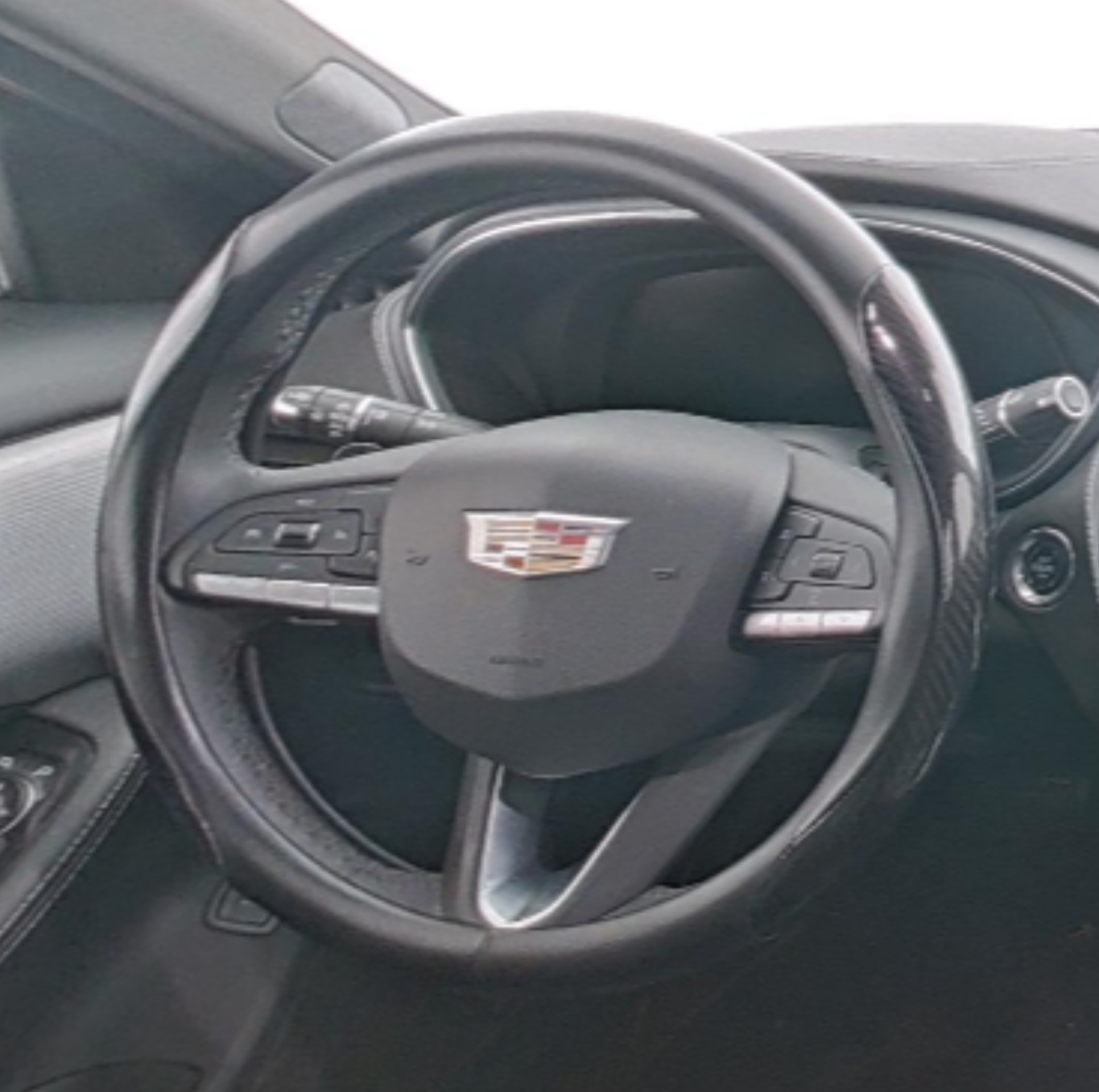 Cadillac CT5 2023 — фото 10