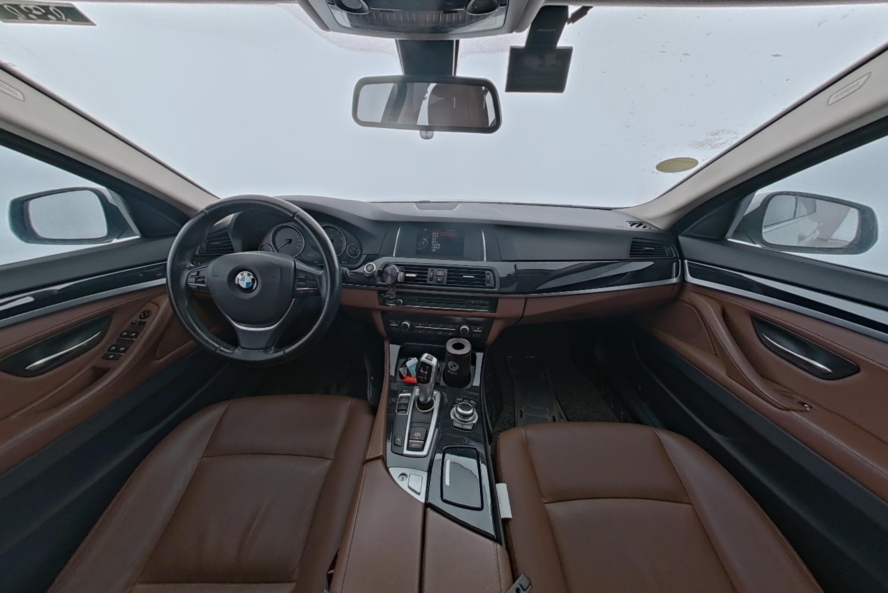 BMW 5 Series 2014 — фото 9
