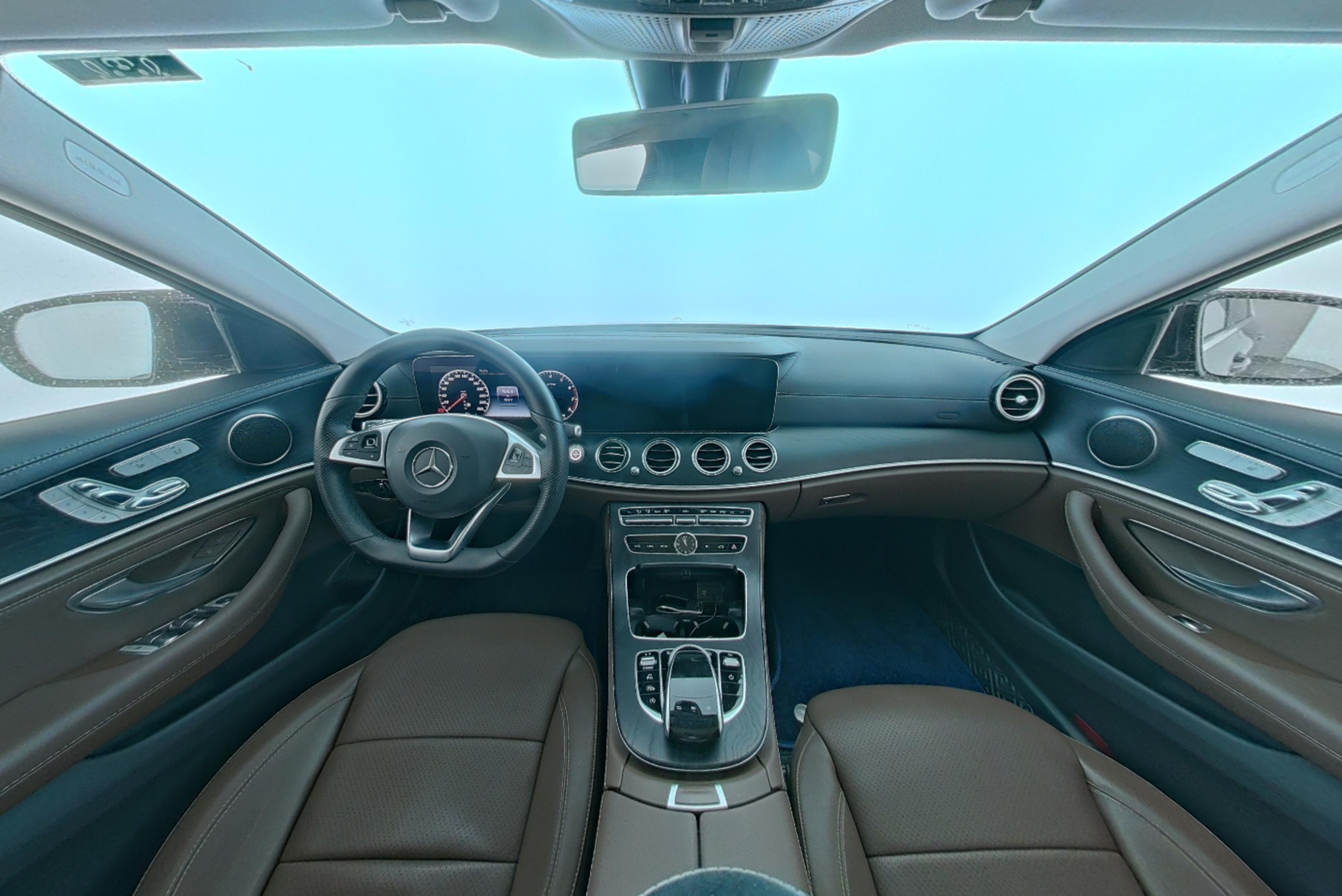 Mercedes Benz E-Class 2018 — фото 9