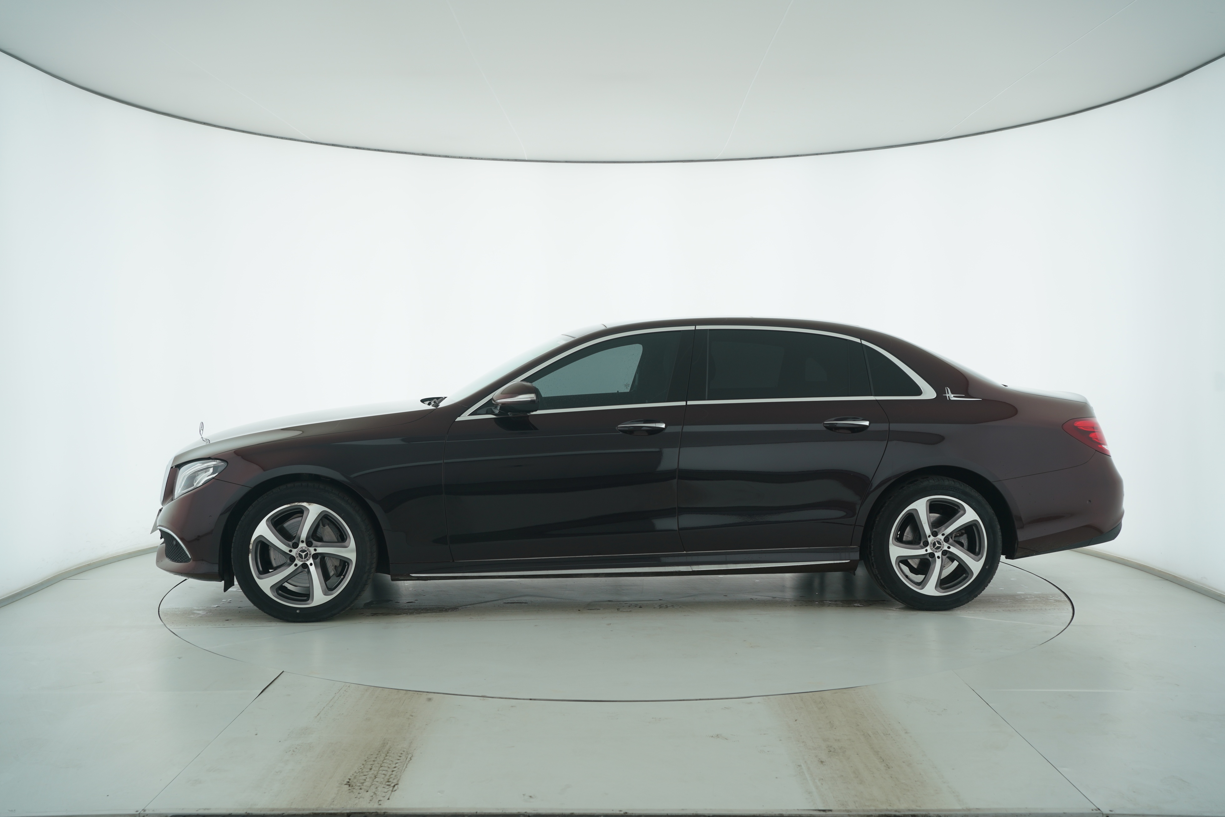 Mercedes Benz E-Class 2018 — фото 7