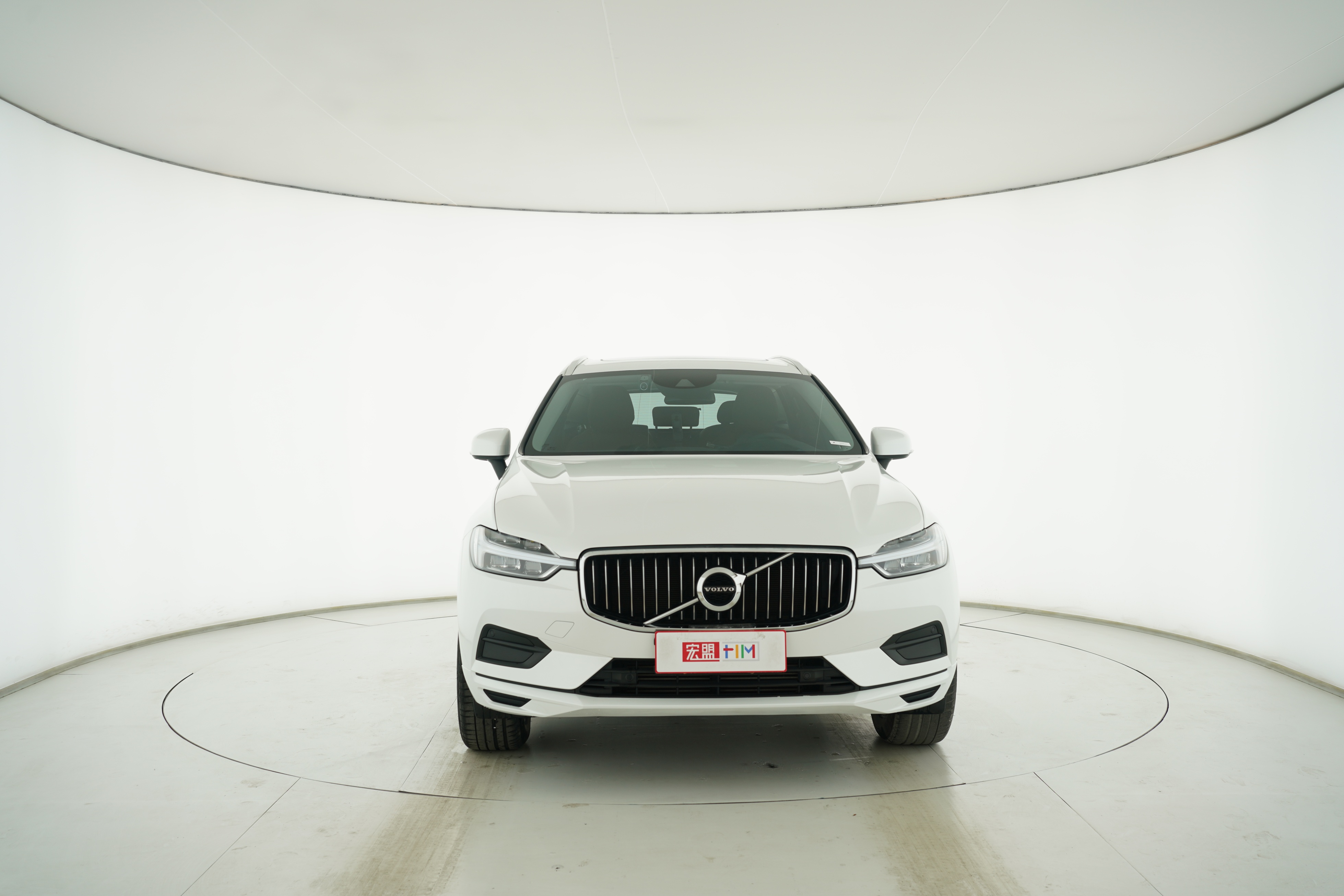 VOLVO XC60 2019 — фото 5