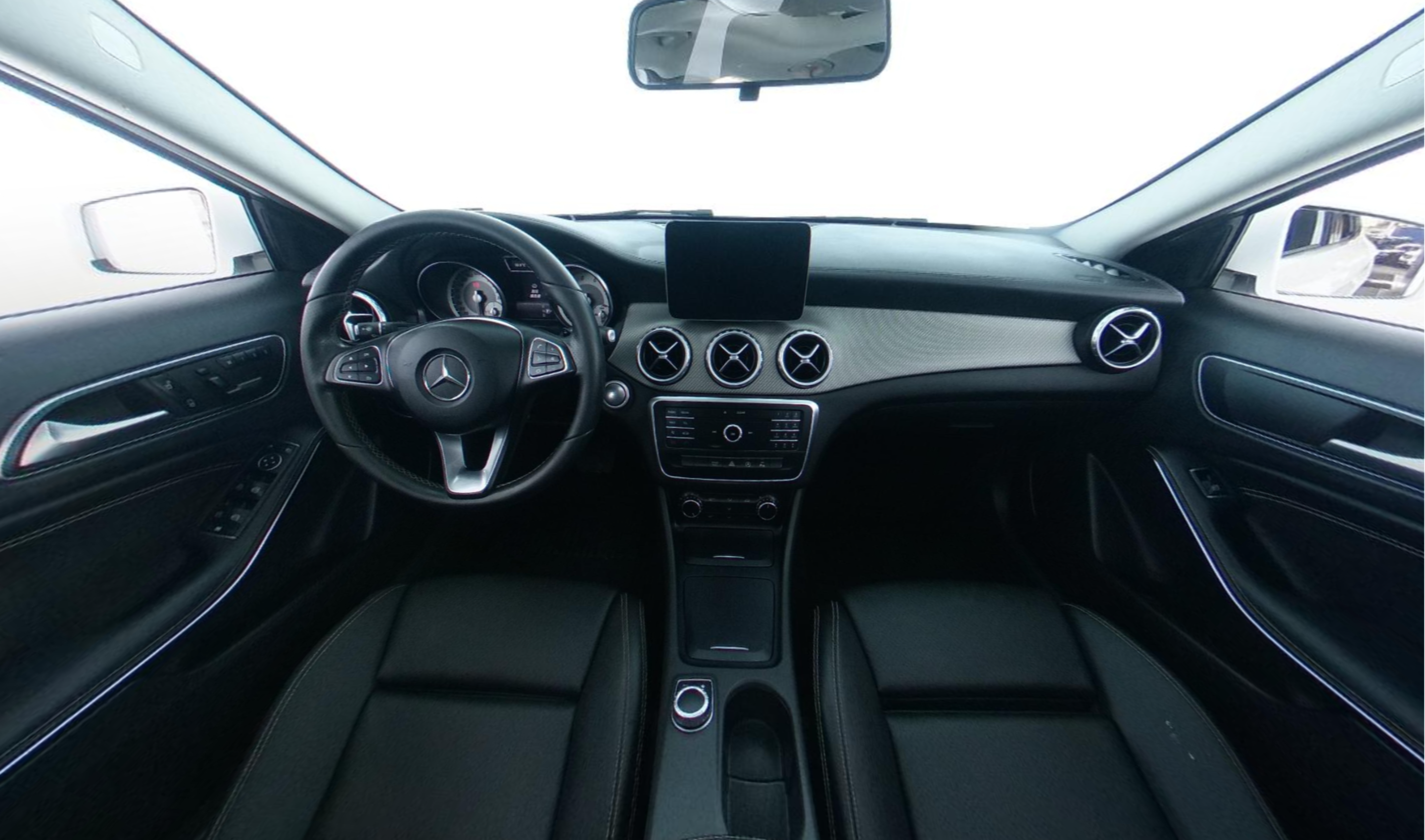 Mercedes Benz GLA 2016 — фото 9