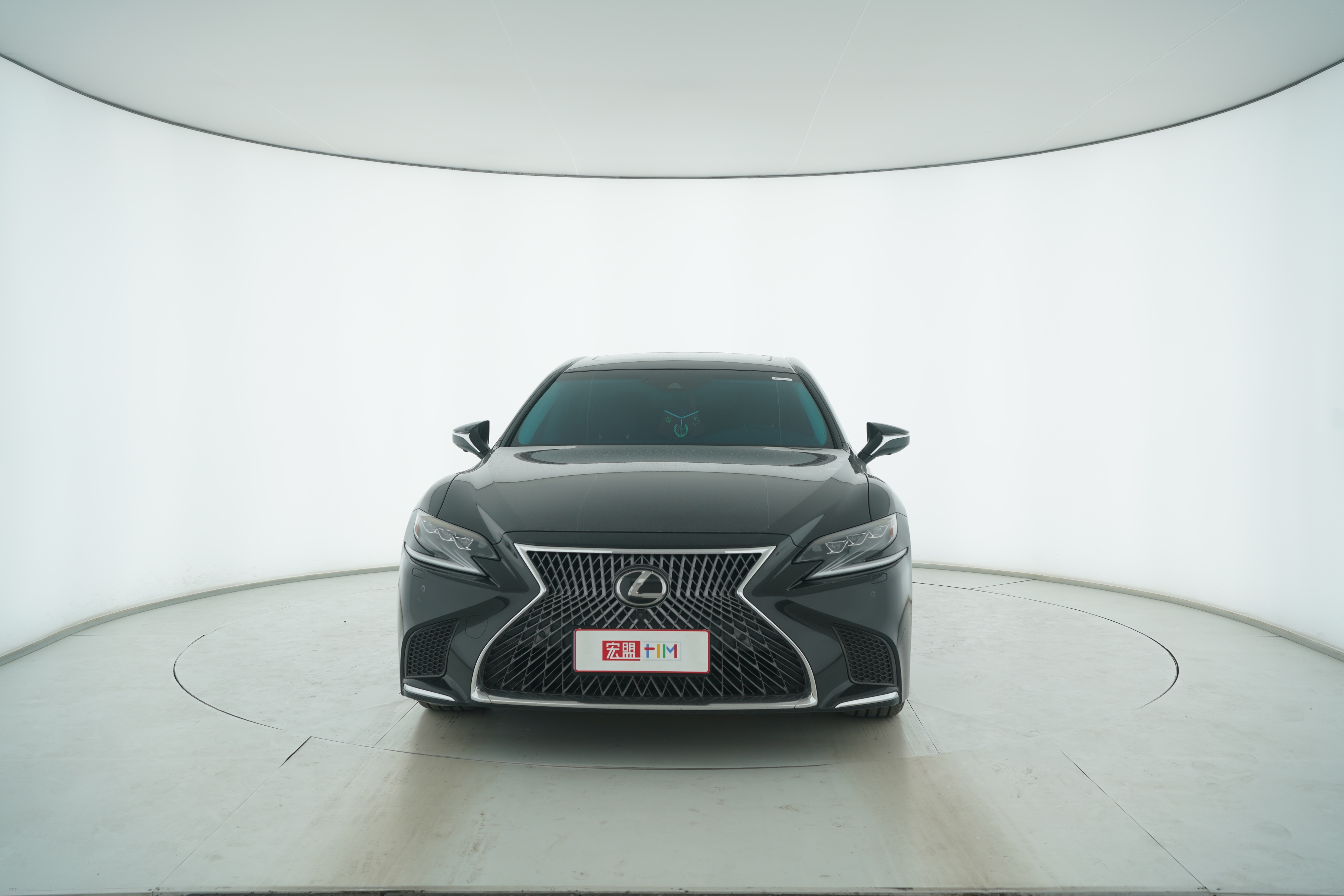 Lexus LS 2018 — фото 5