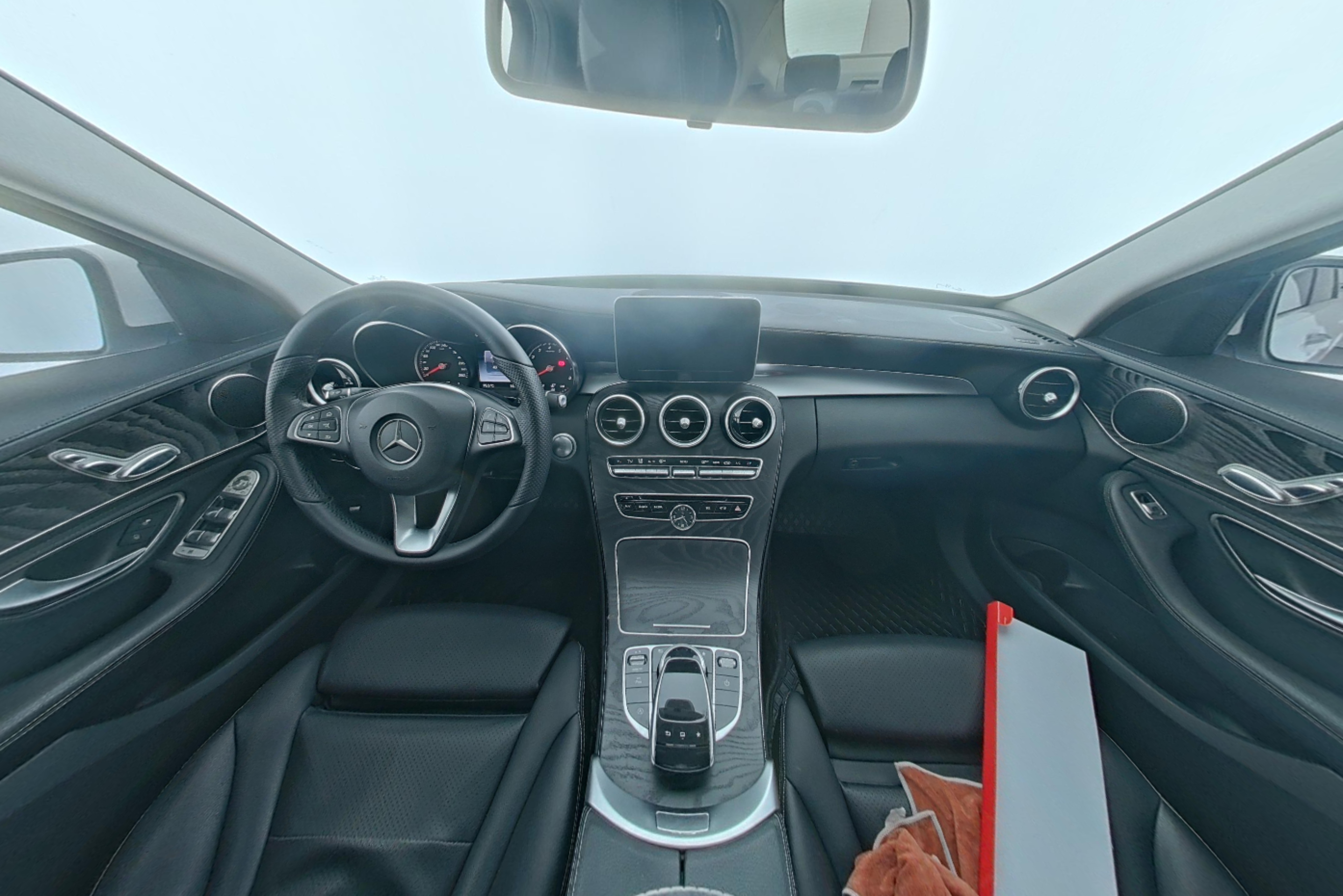 Mercedes Benz C-Class 2015 — фото 9