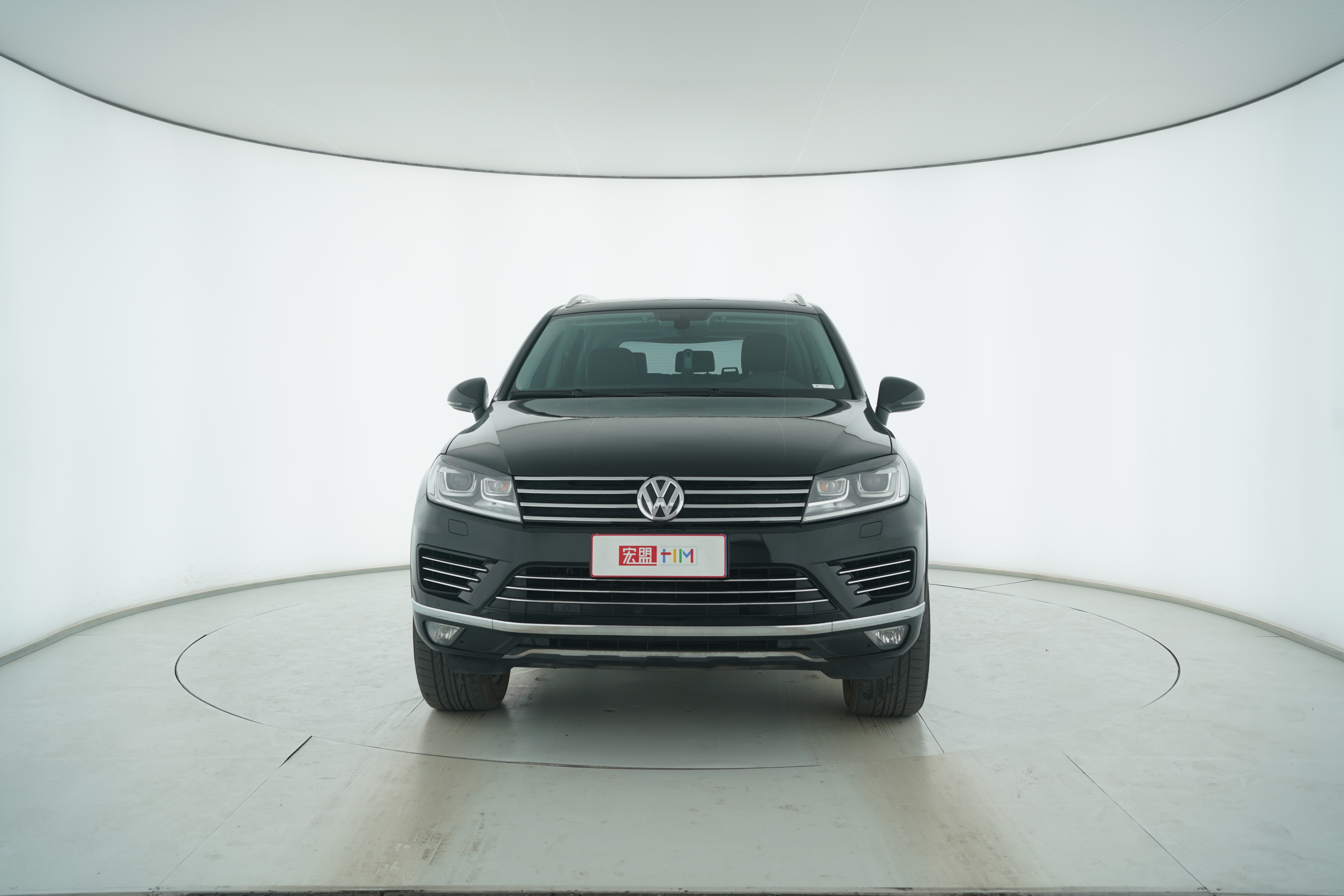 Volkswagen Touareg 2017 — фото 5