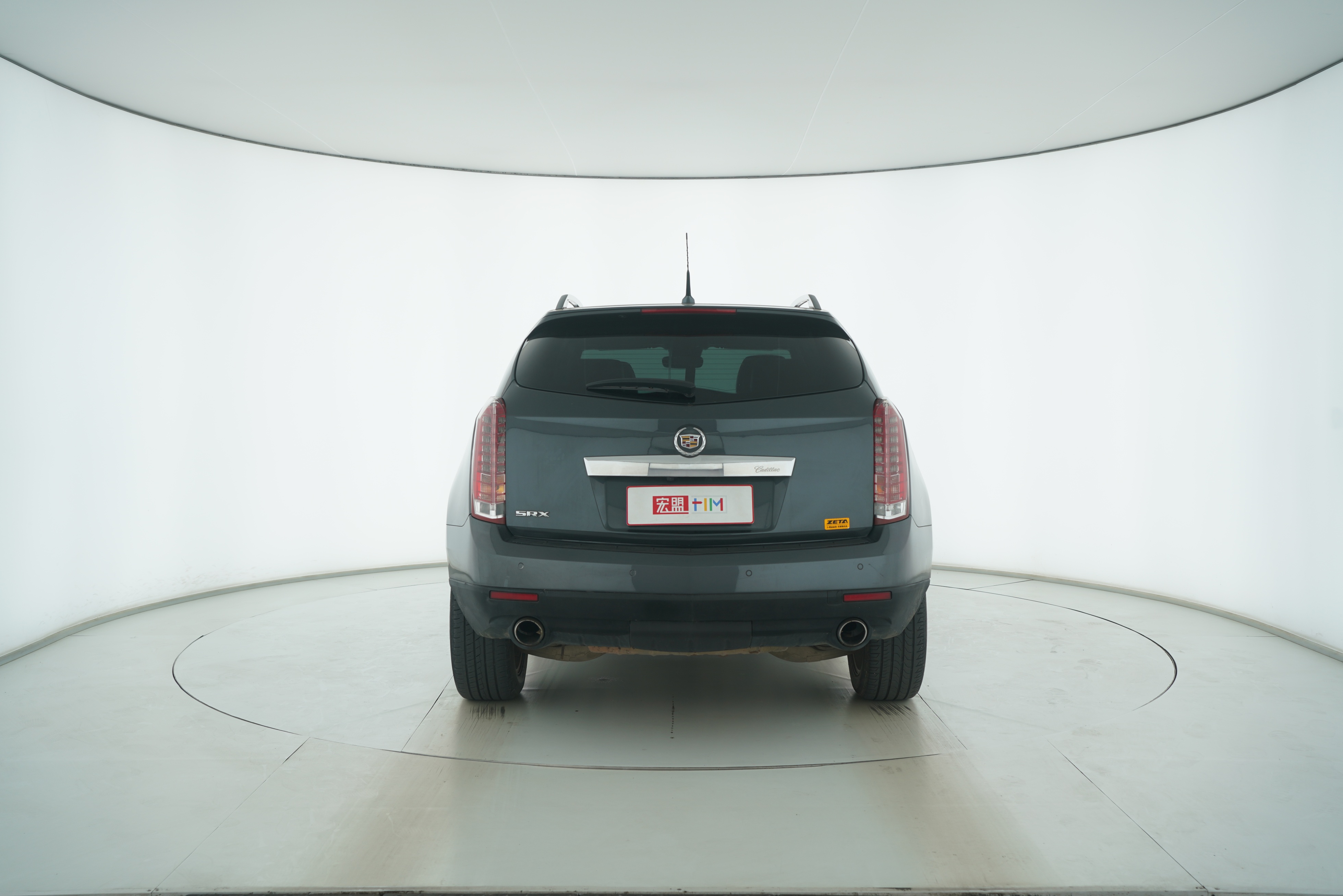Cadillac SRX 2010 — фото 6