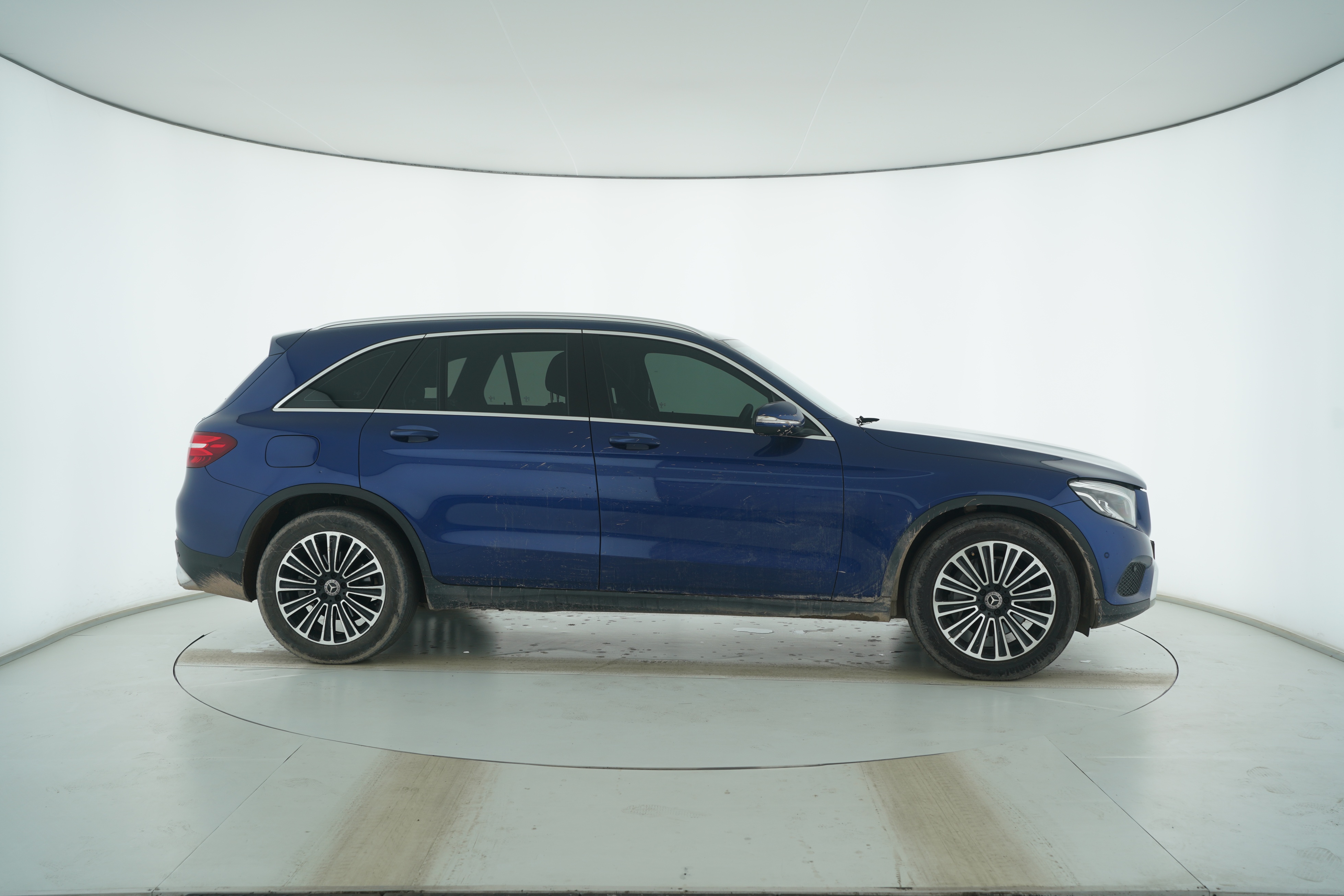 Mercedes Benz GLC 2019 — фото 8