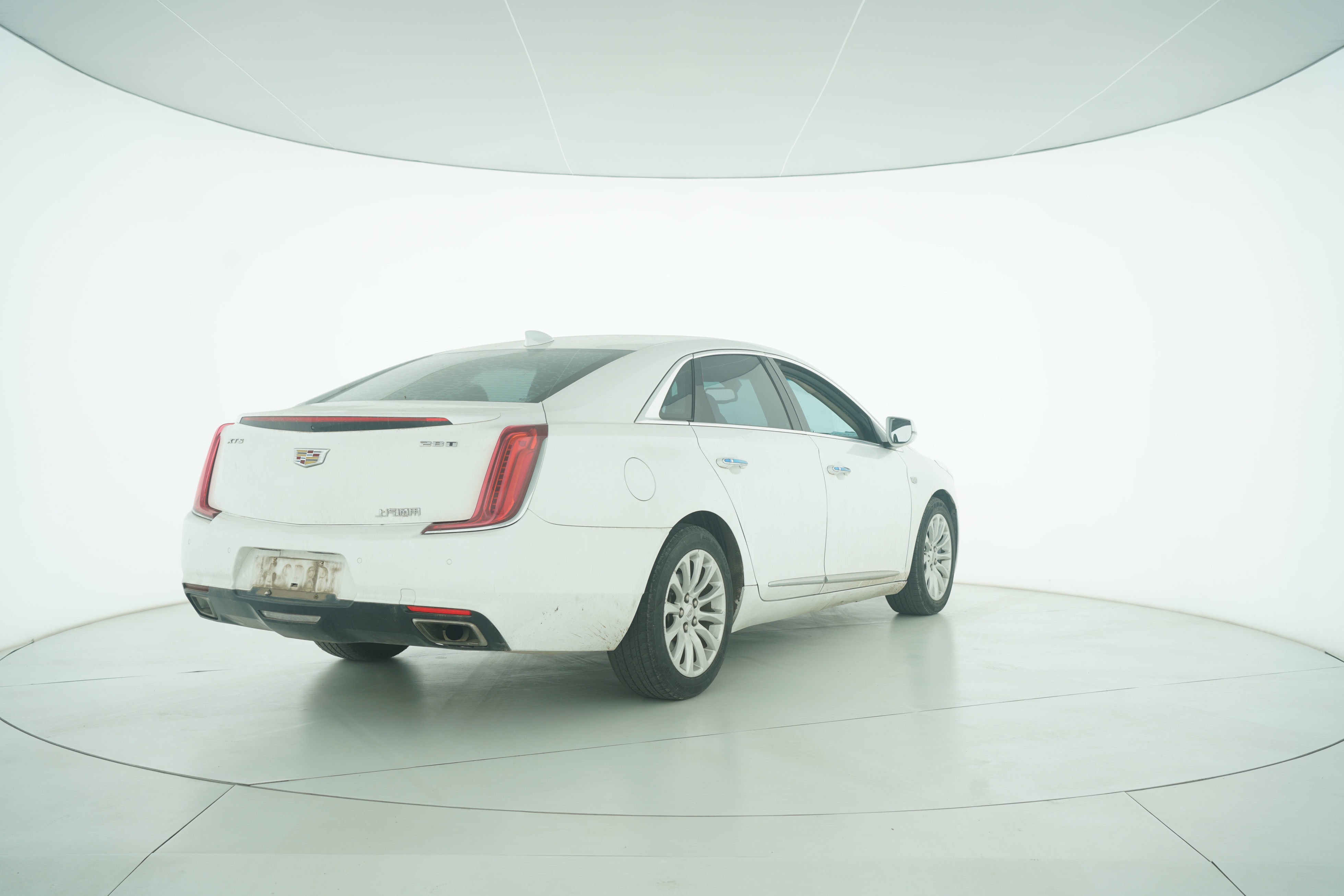 Cadillac XTS 2018 — фото 4