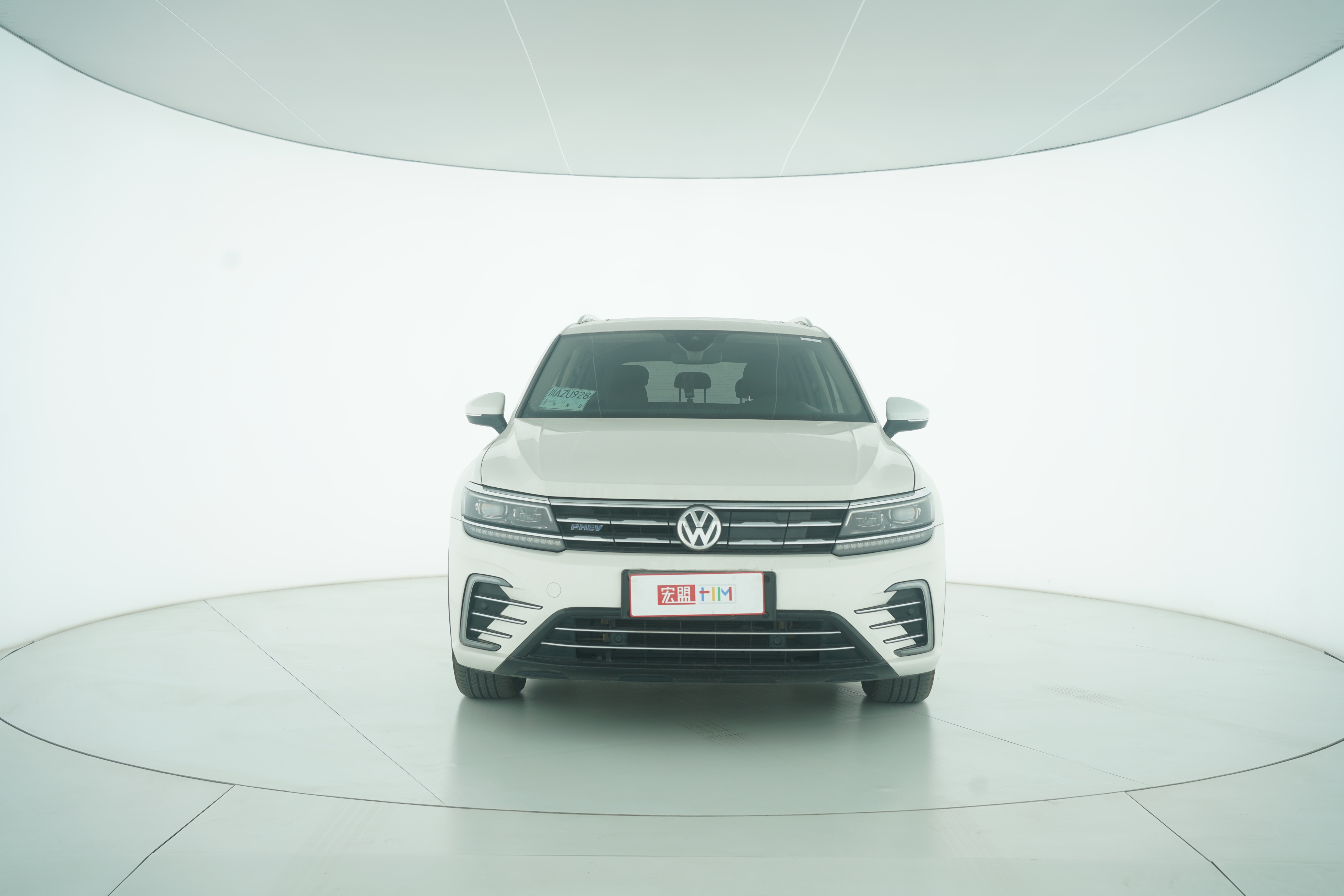Volkswagen Tiguan L Plug-in Hybrid 2019 — фото 5