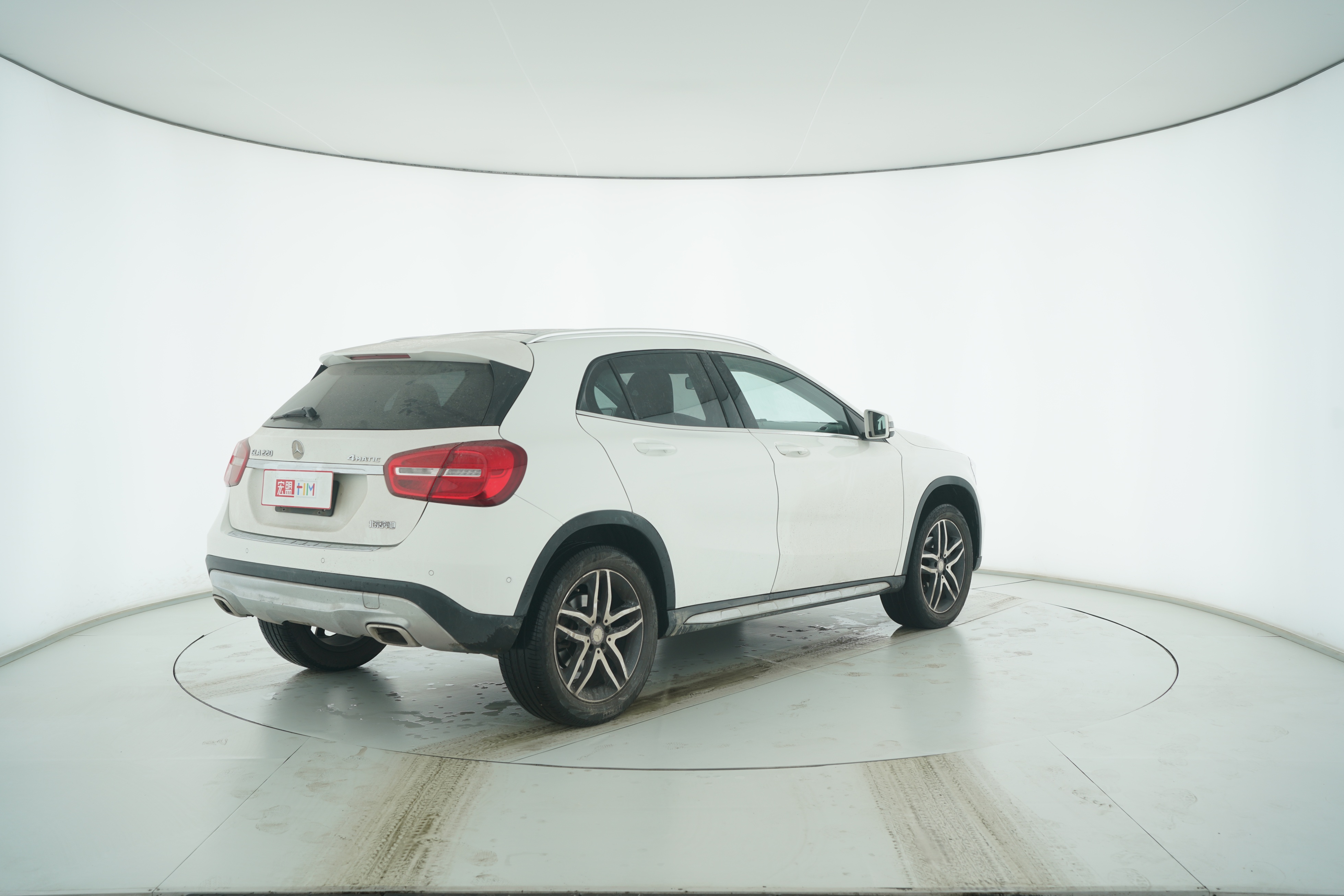 Mercedes Benz GLA 2016 — фото 4