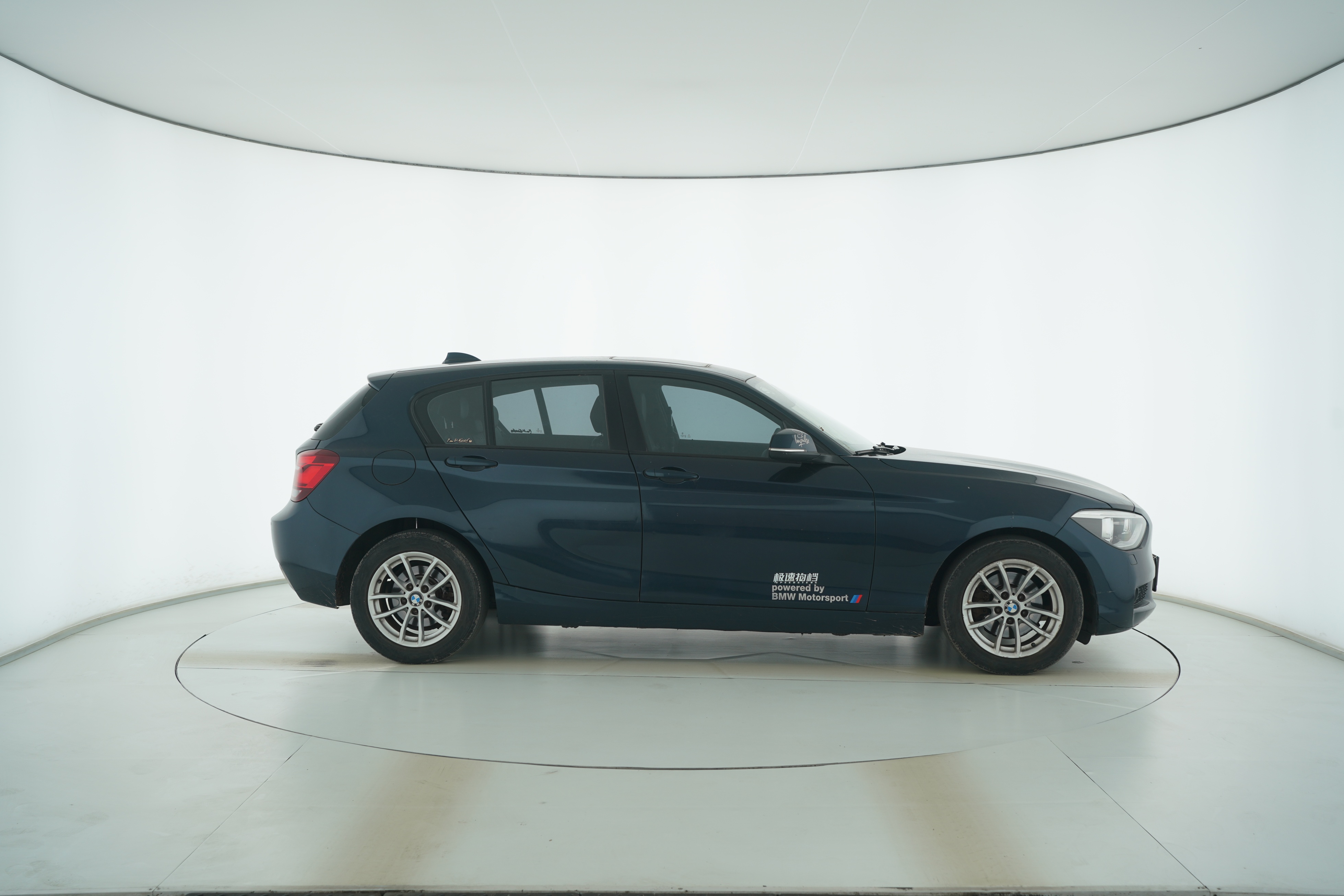 BMW 1 Series (Import) 2015 — фото 8