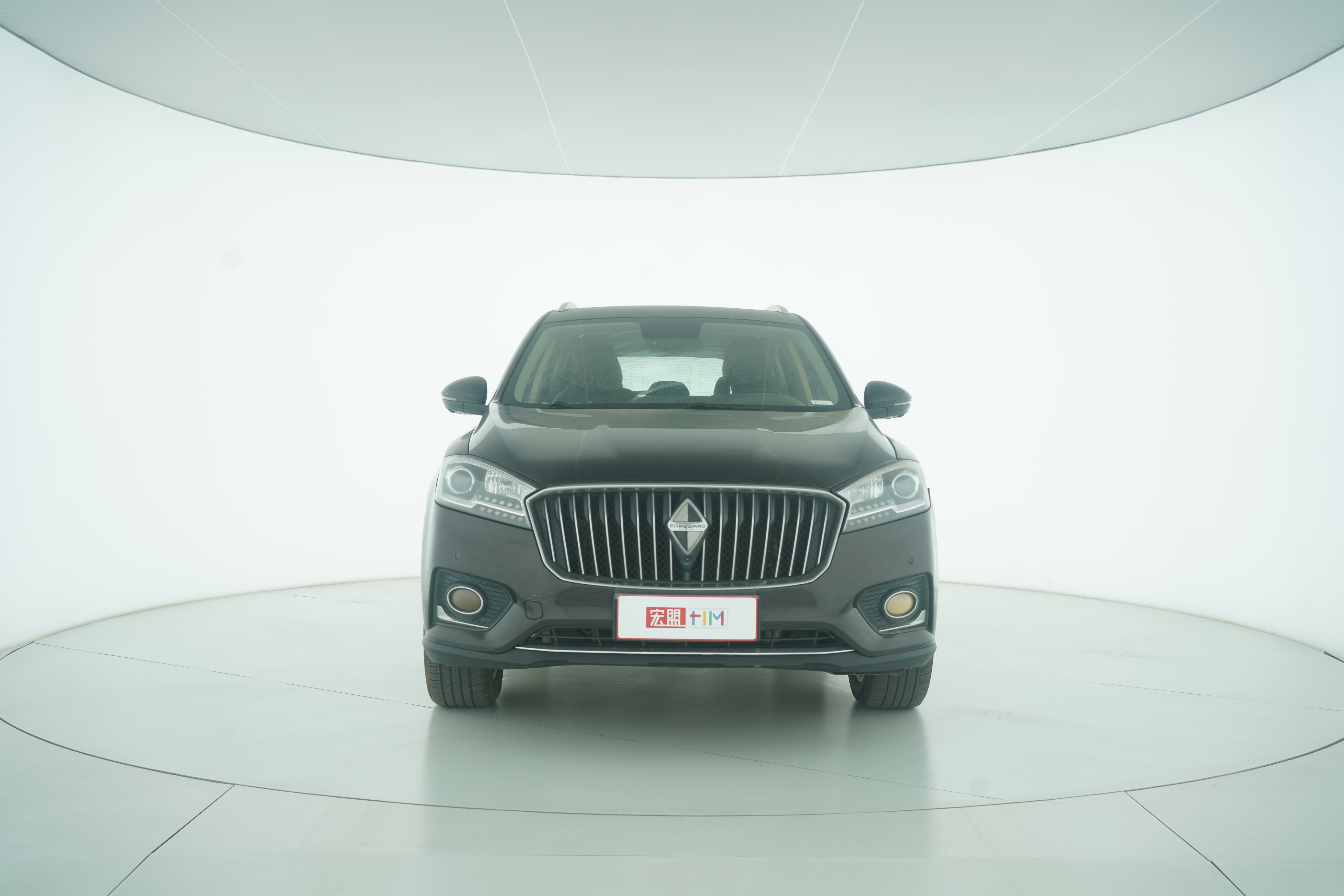 BORGWARD BX7 2018 — фото 5