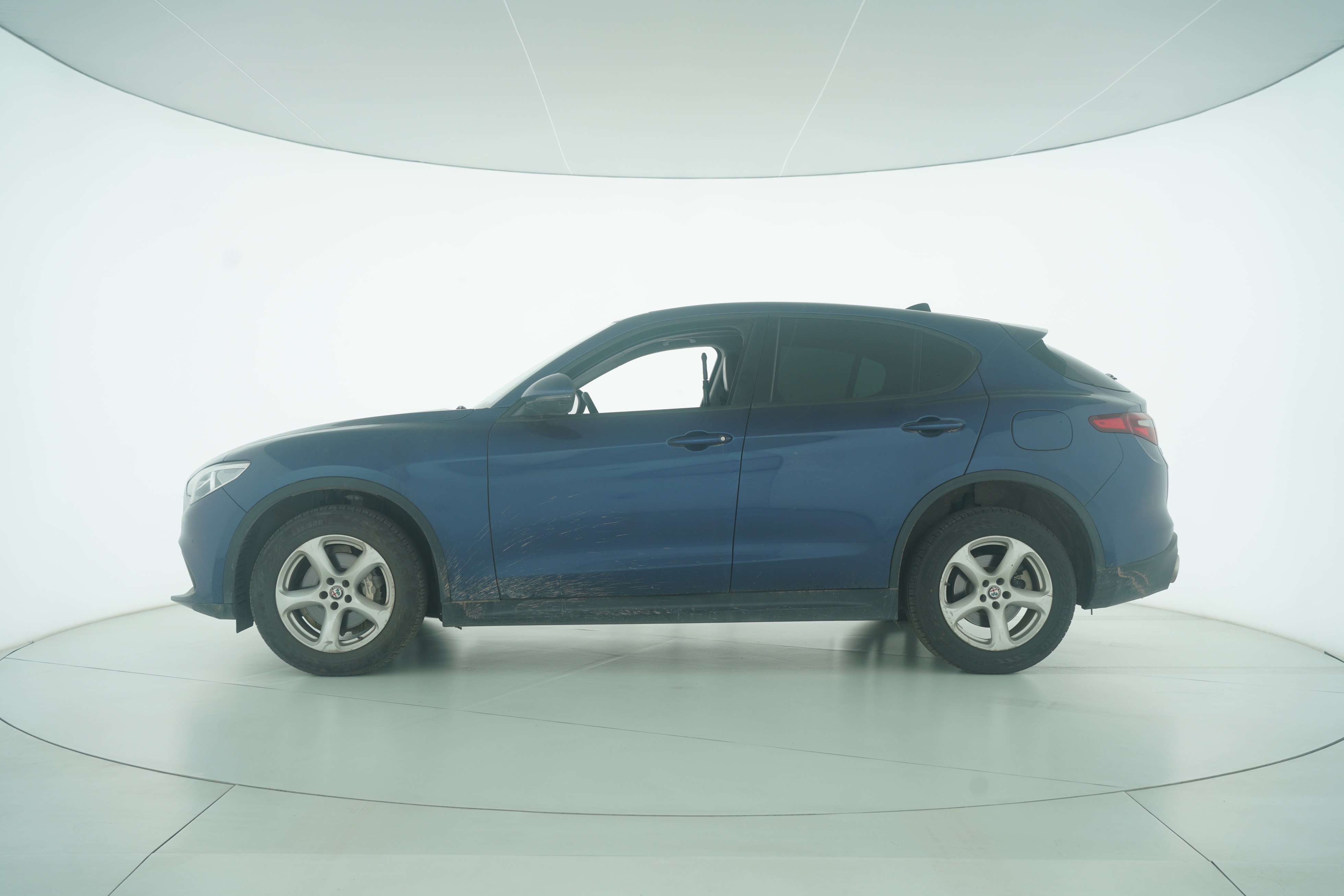 Alfa Romeo Stelvio Stanvio 2017 — фото 7