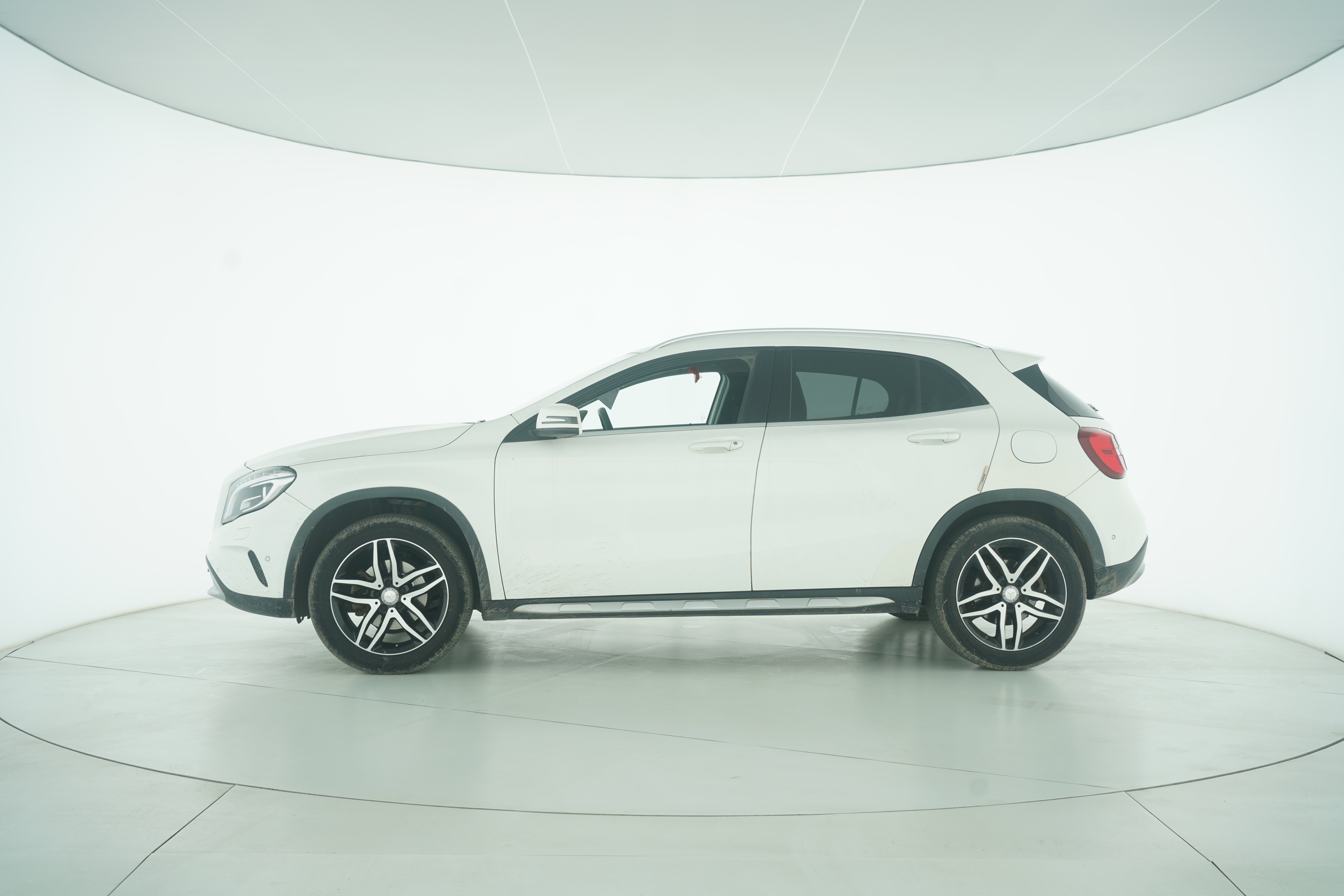 Mercedes Benz GLA 2016 — фото 7