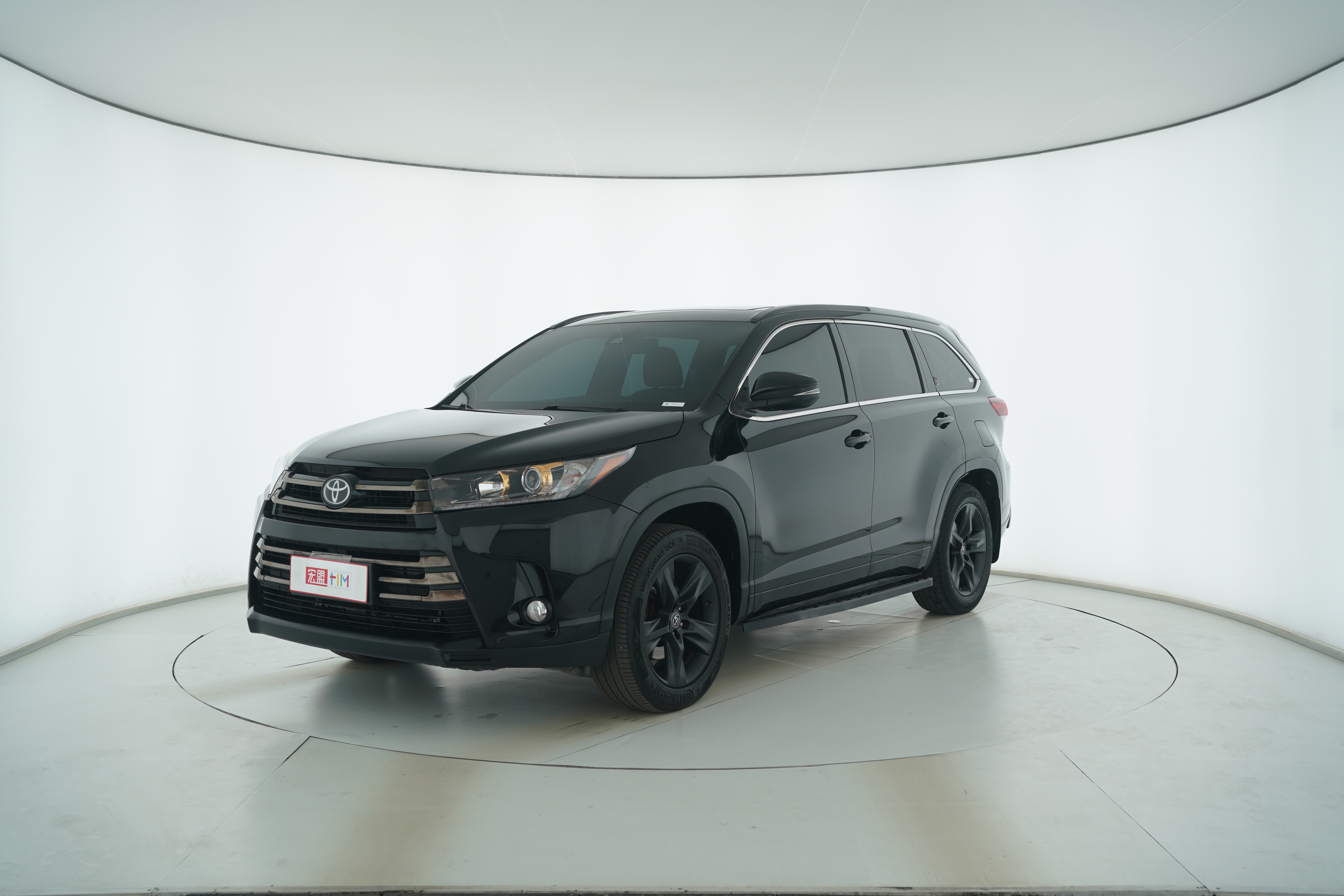 Toyota Highlander 2018 — фото 1