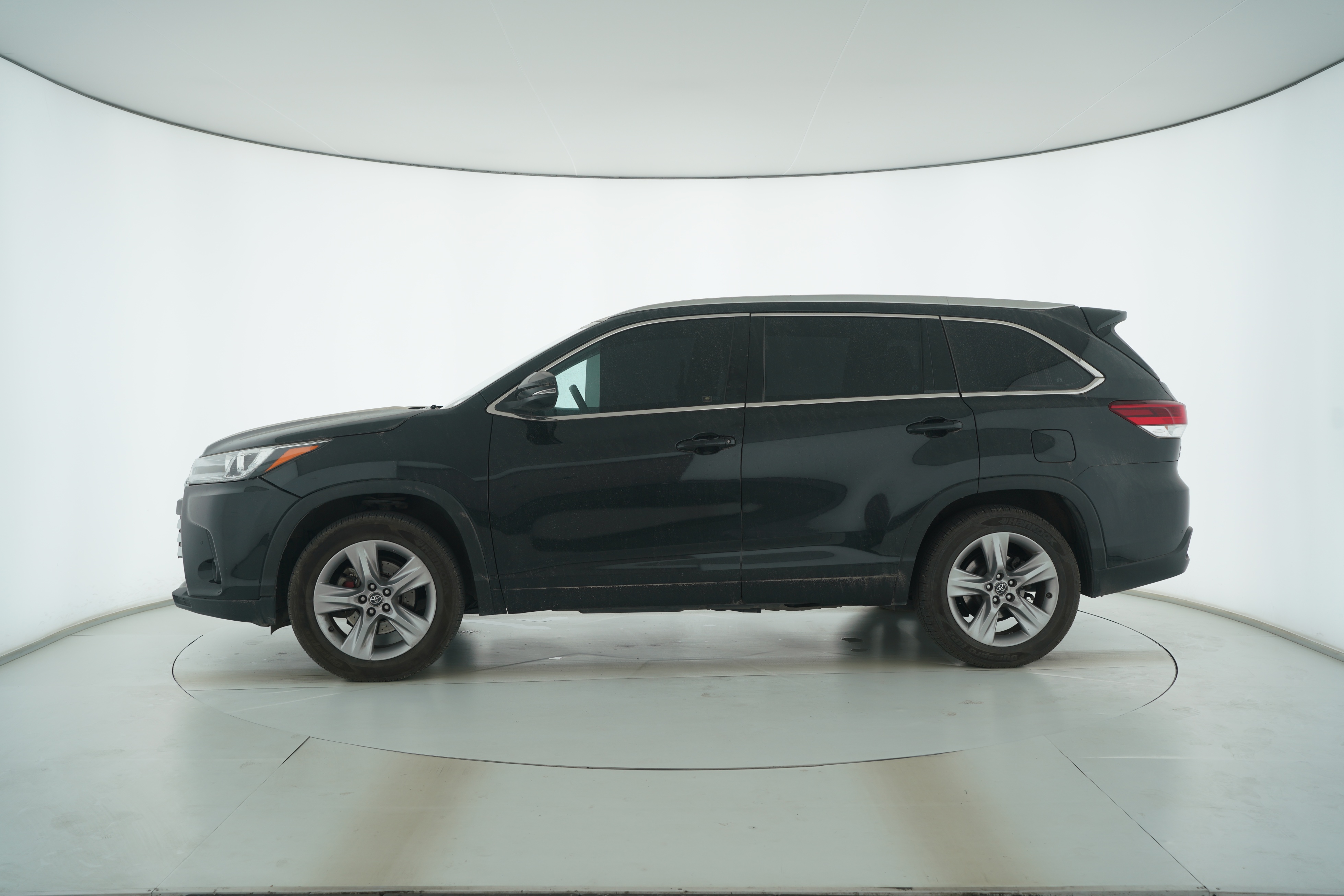 Toyota Highlander 2018 — фото 7