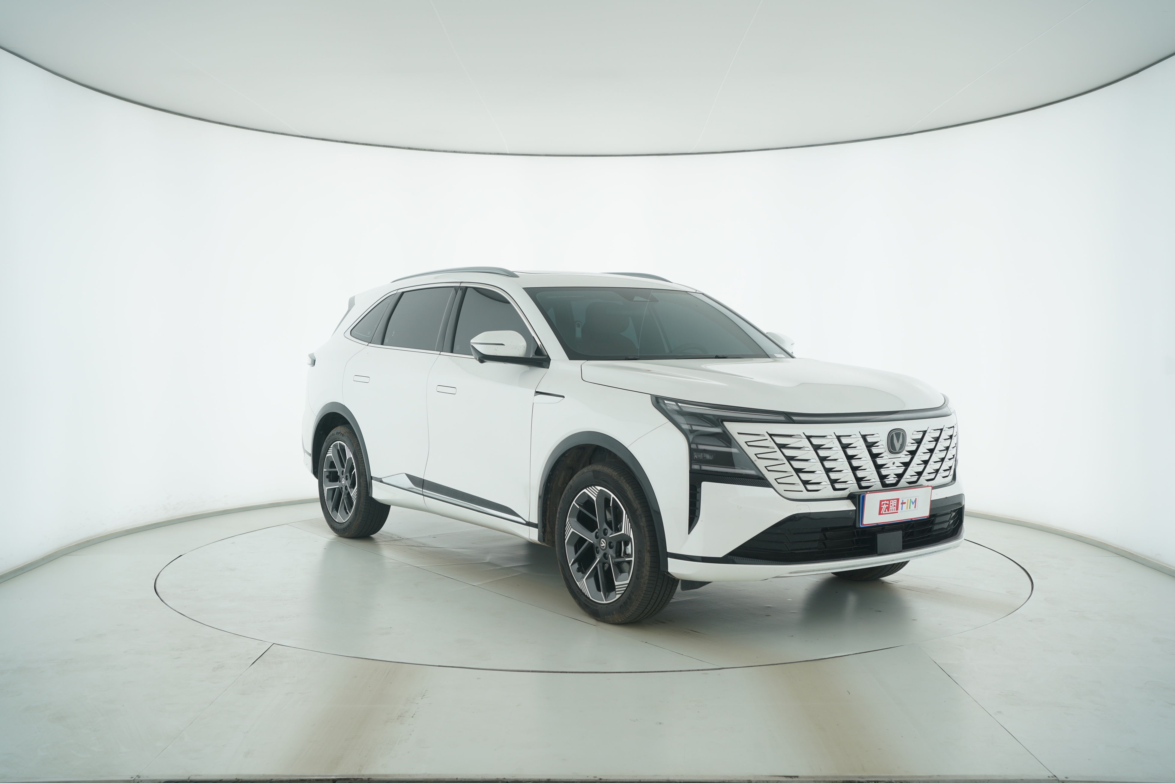 CHANGAN CS75 PLUS 2025 — фото 2