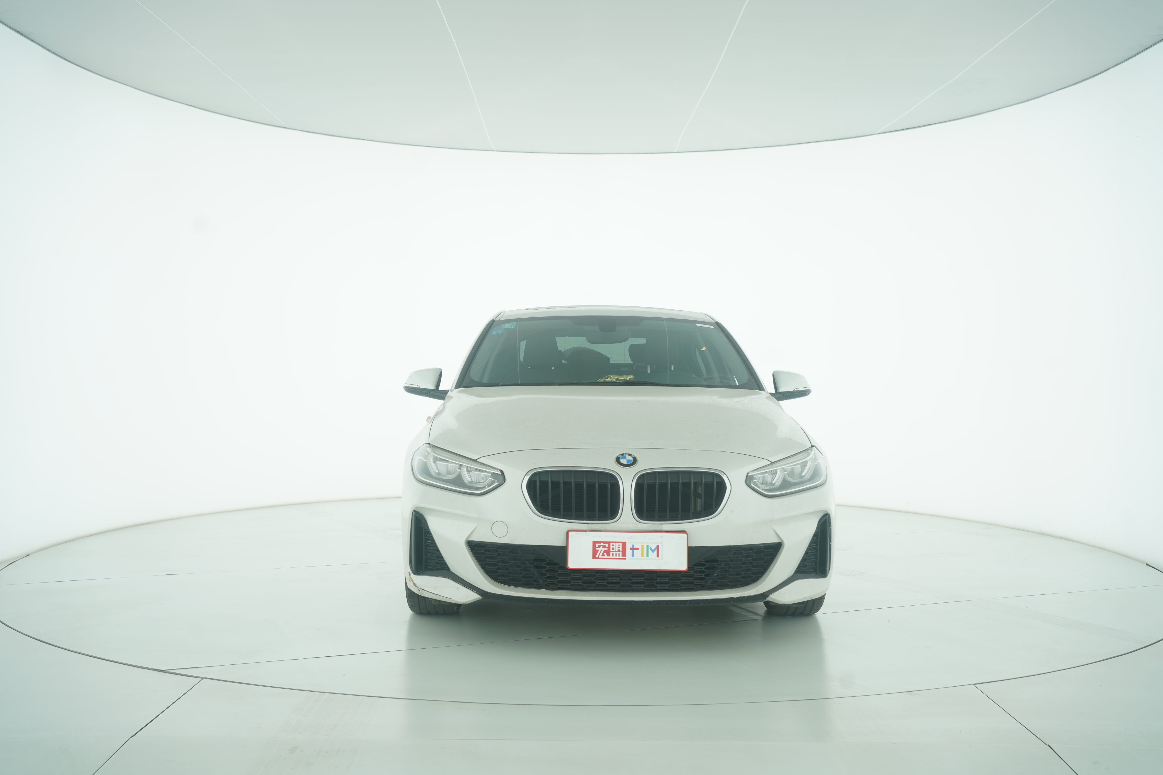 BMW 1 Series 2019 — фото 5