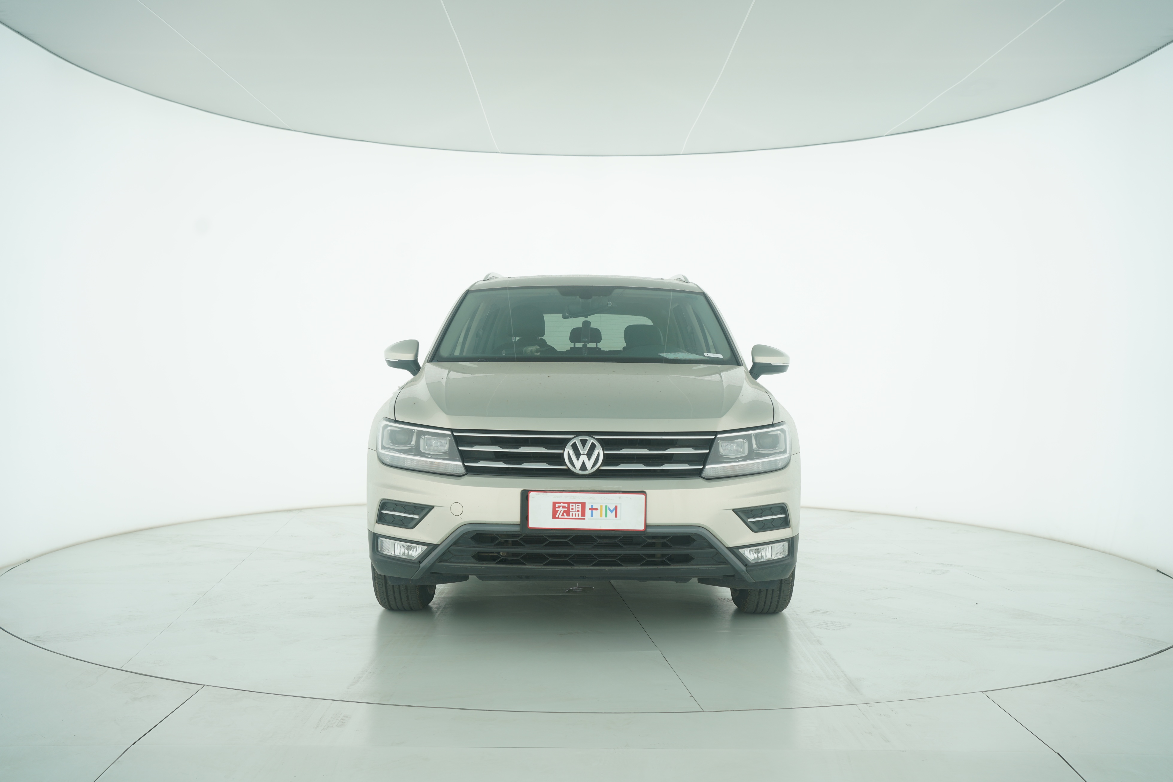 Volkswagen Tiguan L 2017 — фото 5