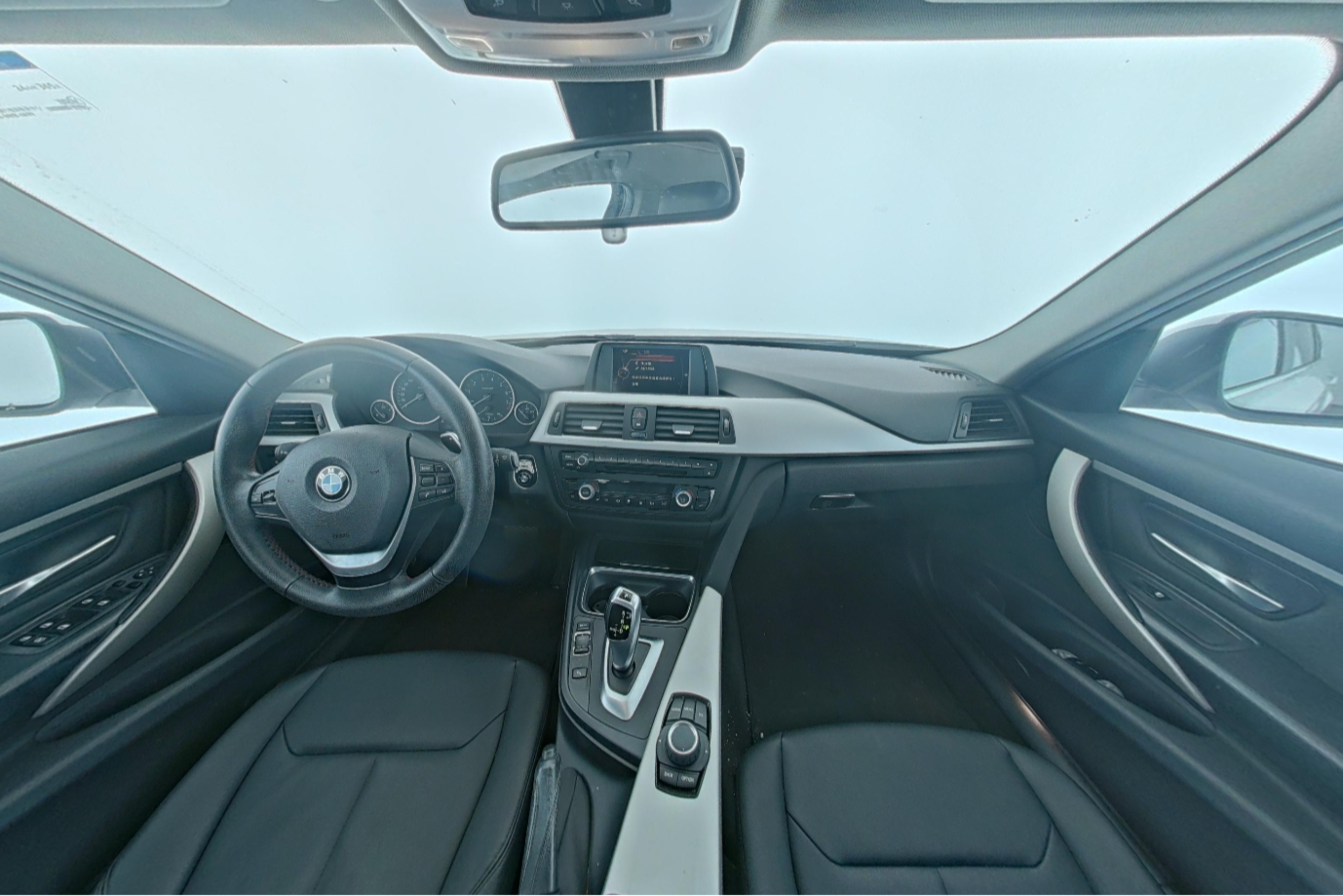 BMW 3 Series 2015 — фото 9