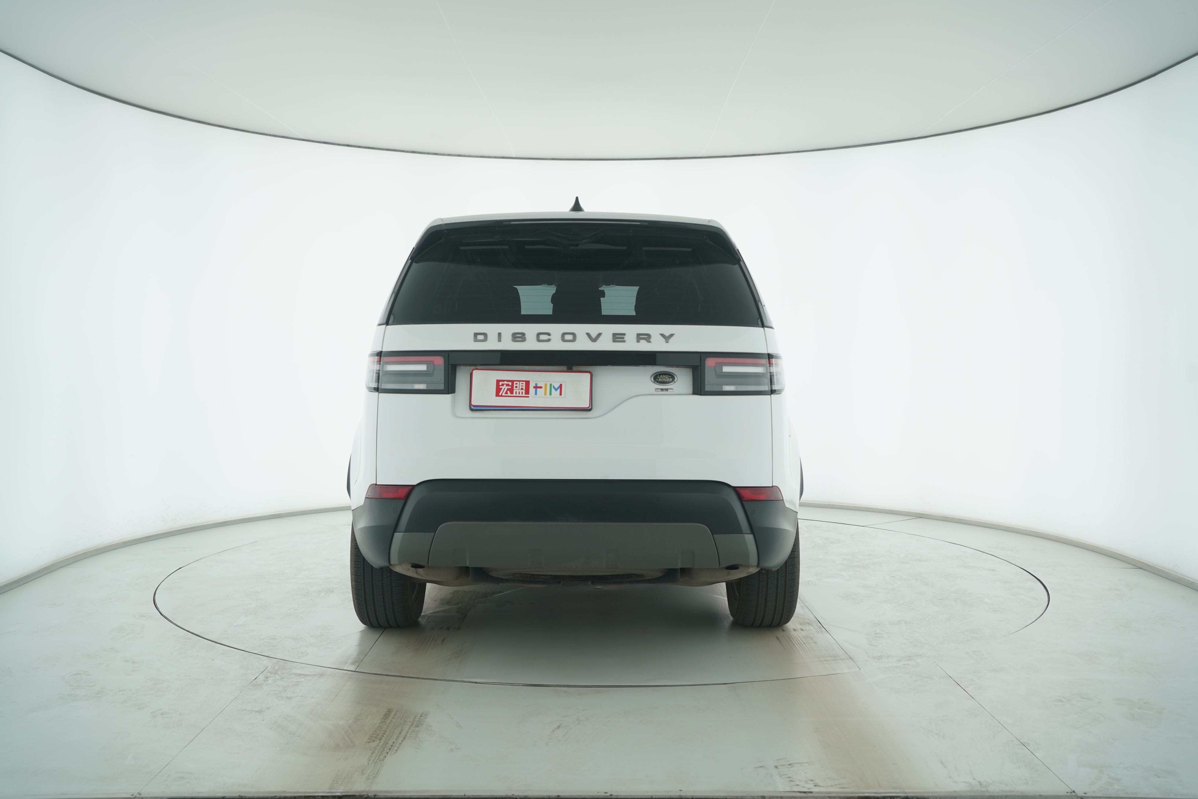 Land Rover Discovery 2018 — фото 6