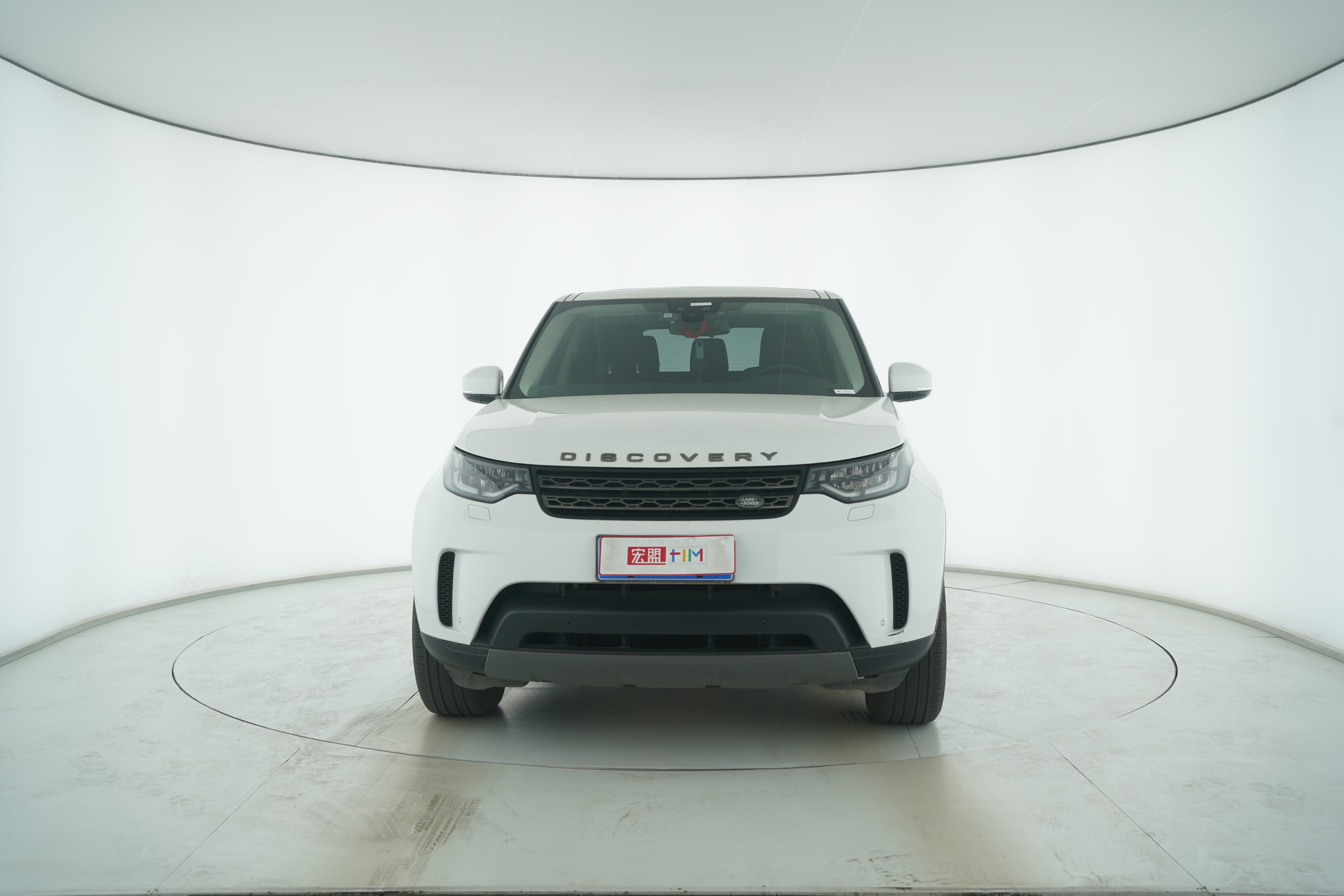 Land Rover Discovery 2018 — фото 5