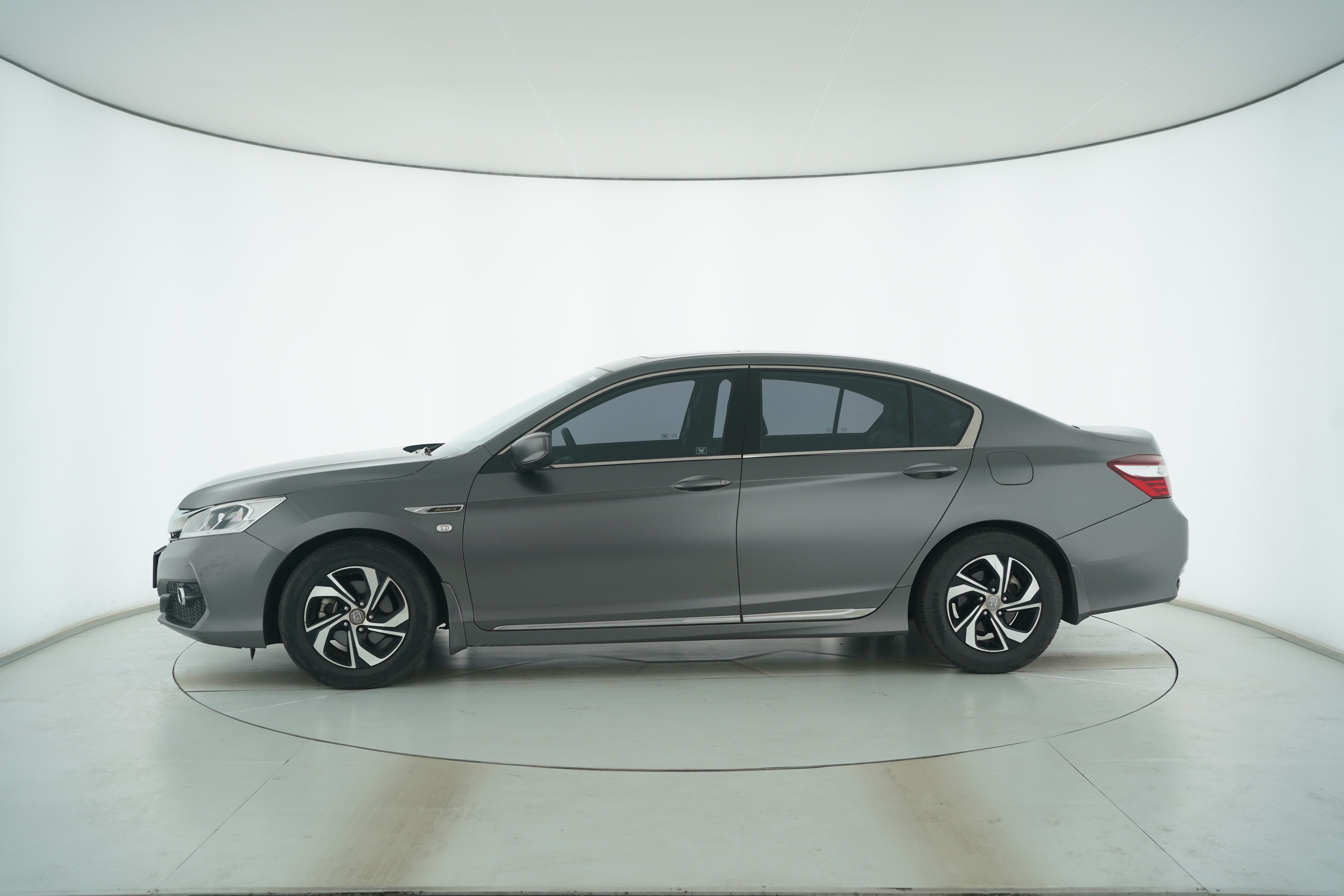 Honda Accord 2016 — фото 7