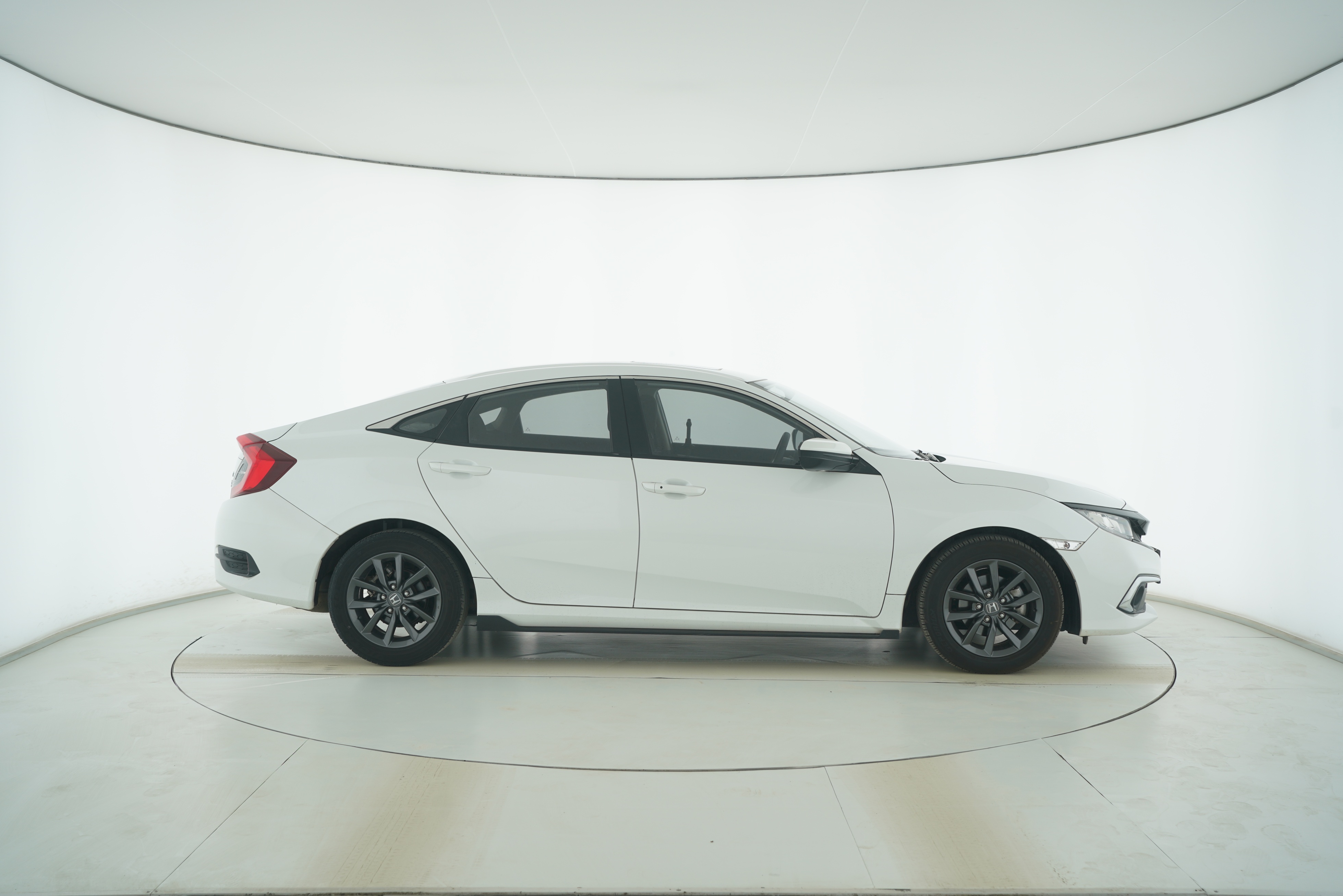 Honda "思域" 可 以 翻 译 为 "Civic" 2019 — фото 8