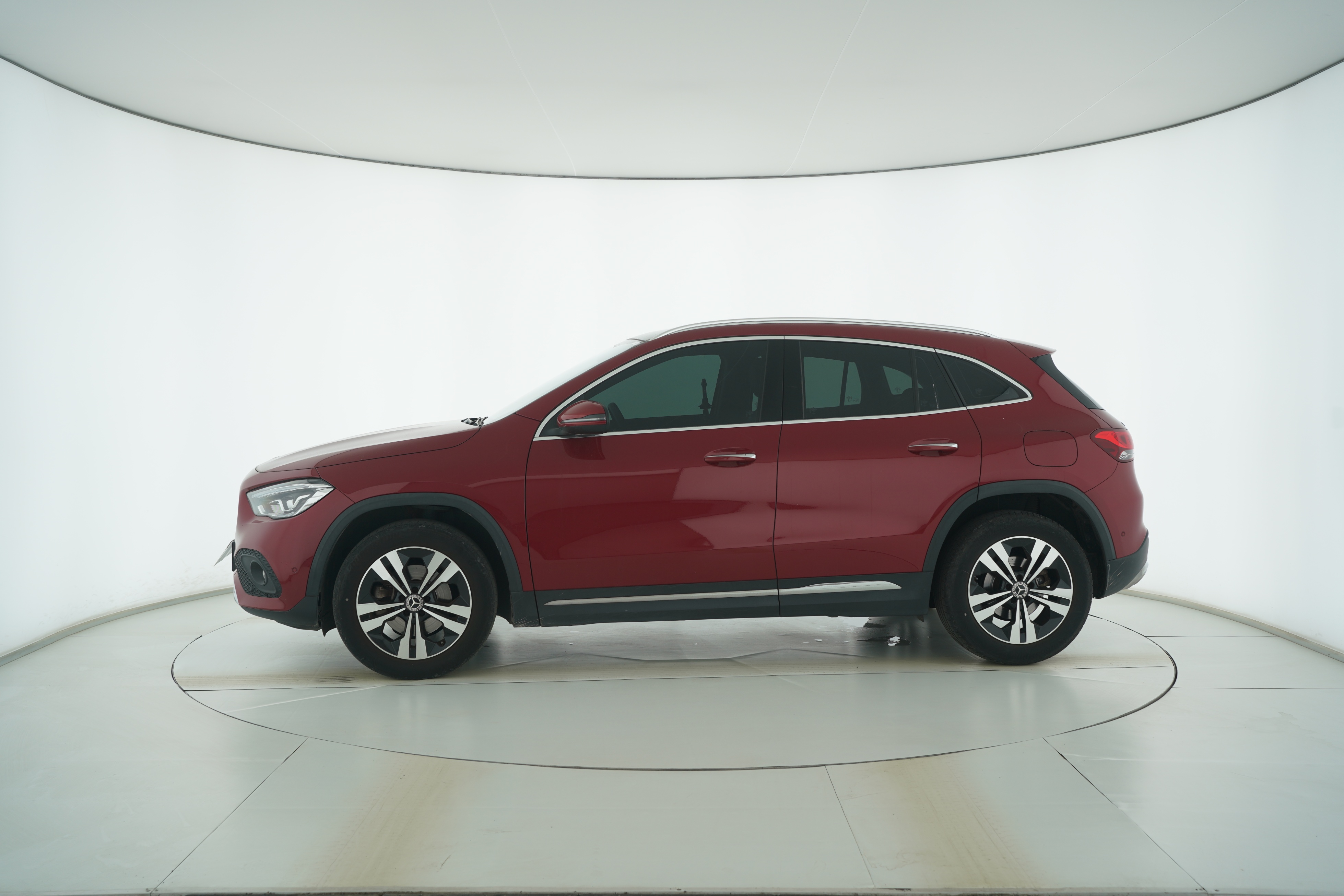 Mercedes Benz GLA 2020 — фото 7
