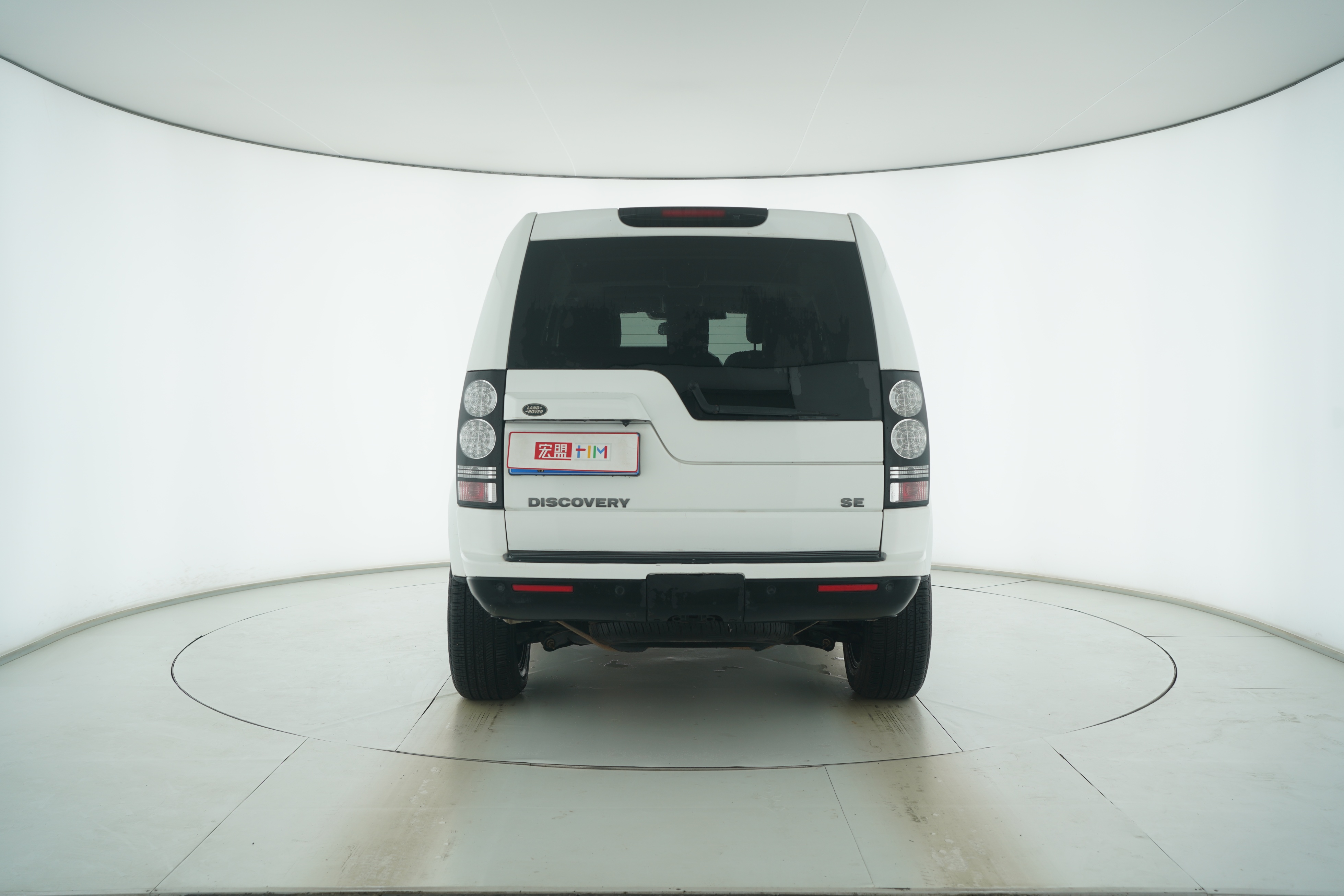 Land Rover Discovery 2015 — фото 6
