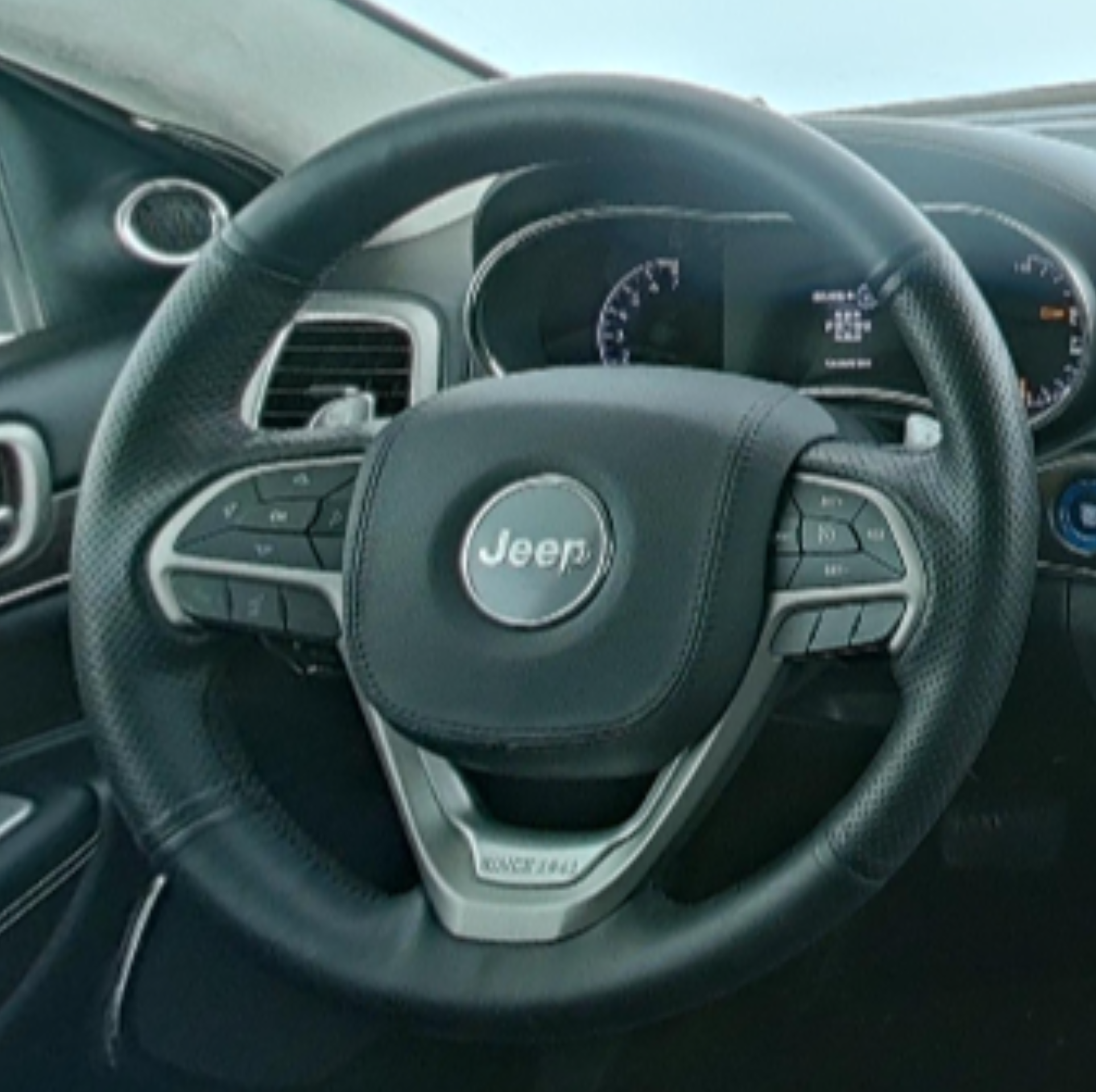 Jeep Grand Cherokee (Imported) 2017 — фото 10