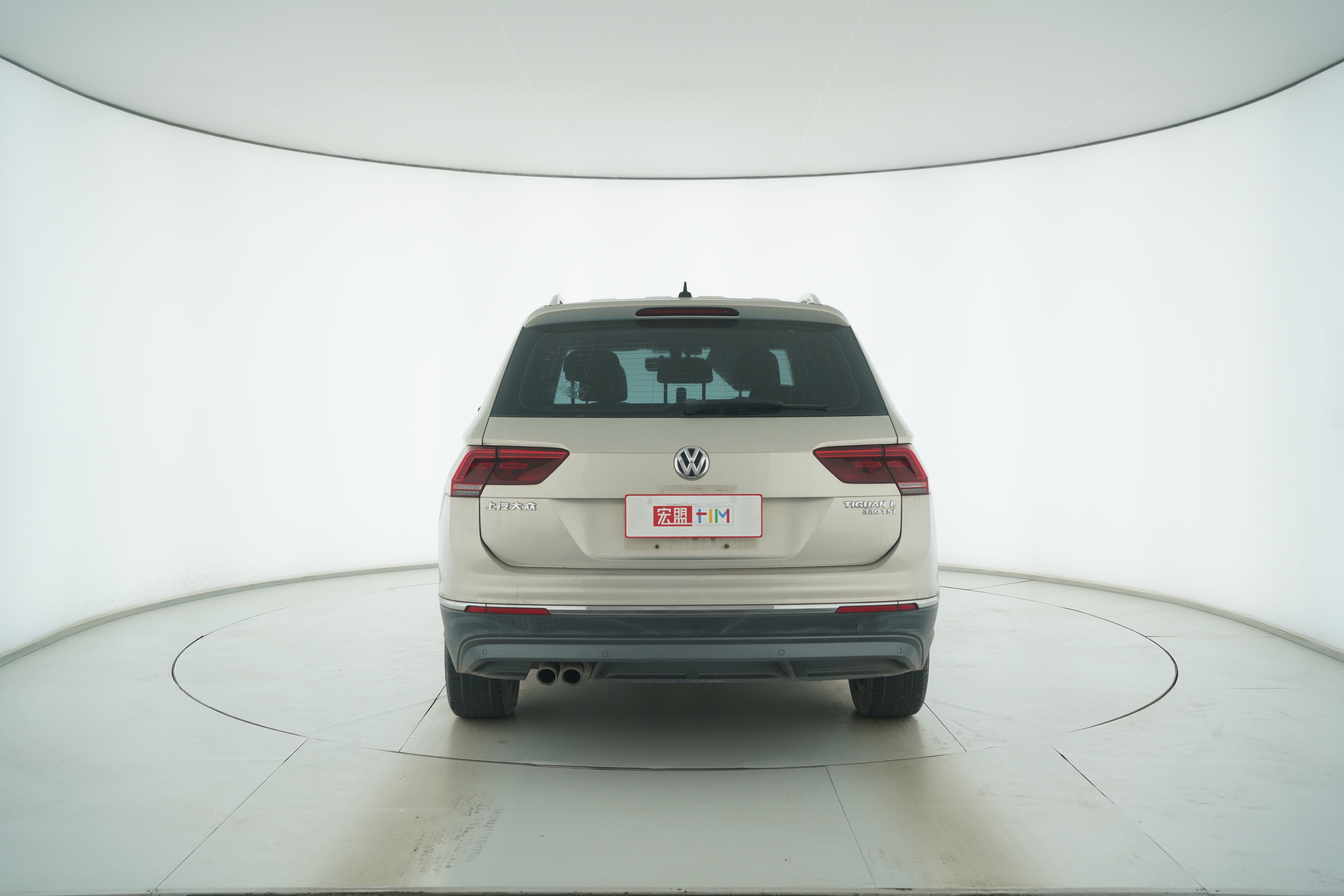 Volkswagen Tiguan L 2017 — фото 6