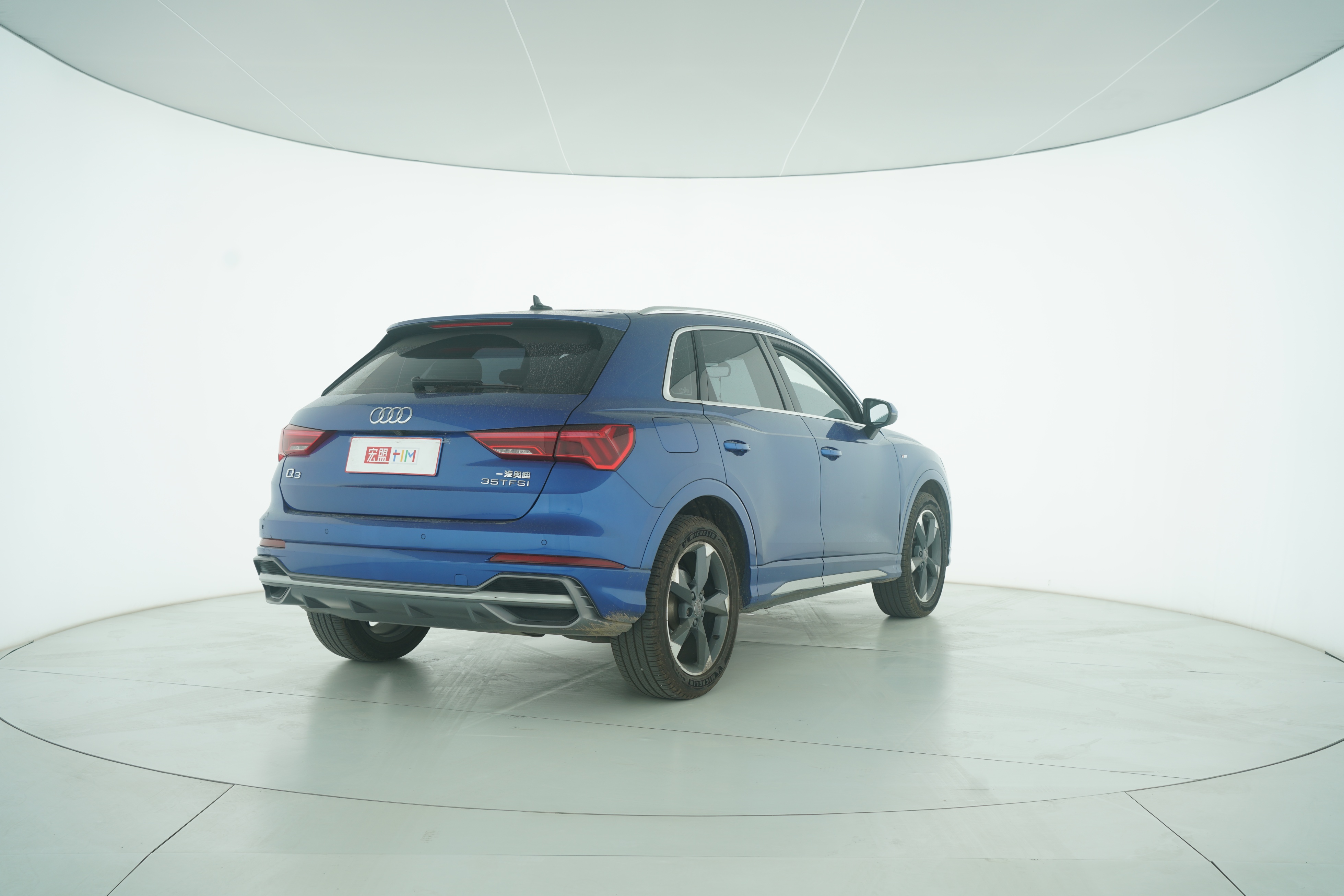 Audi Q3 2019 — фото 4