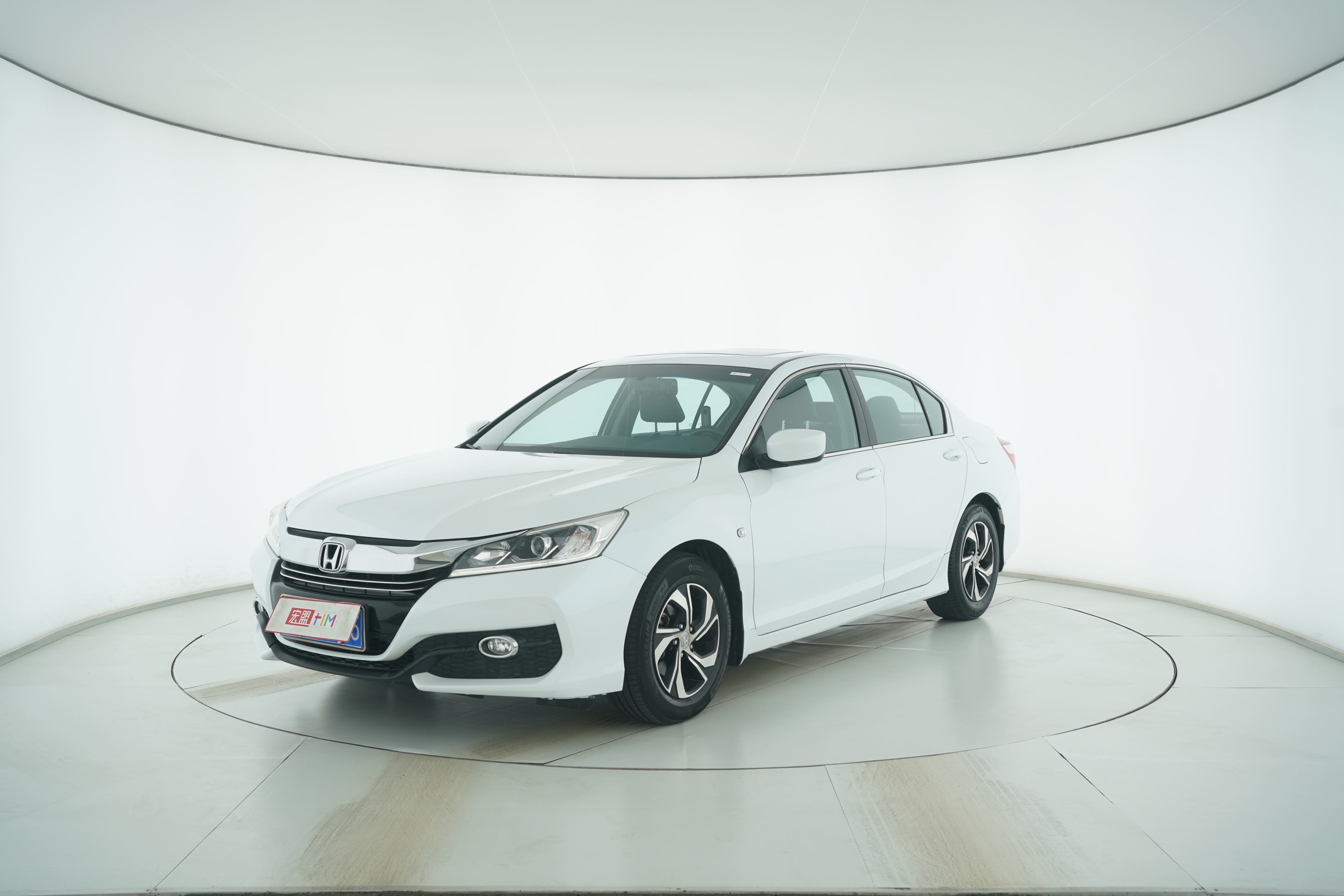 Honda Accord 2016 — фото 1