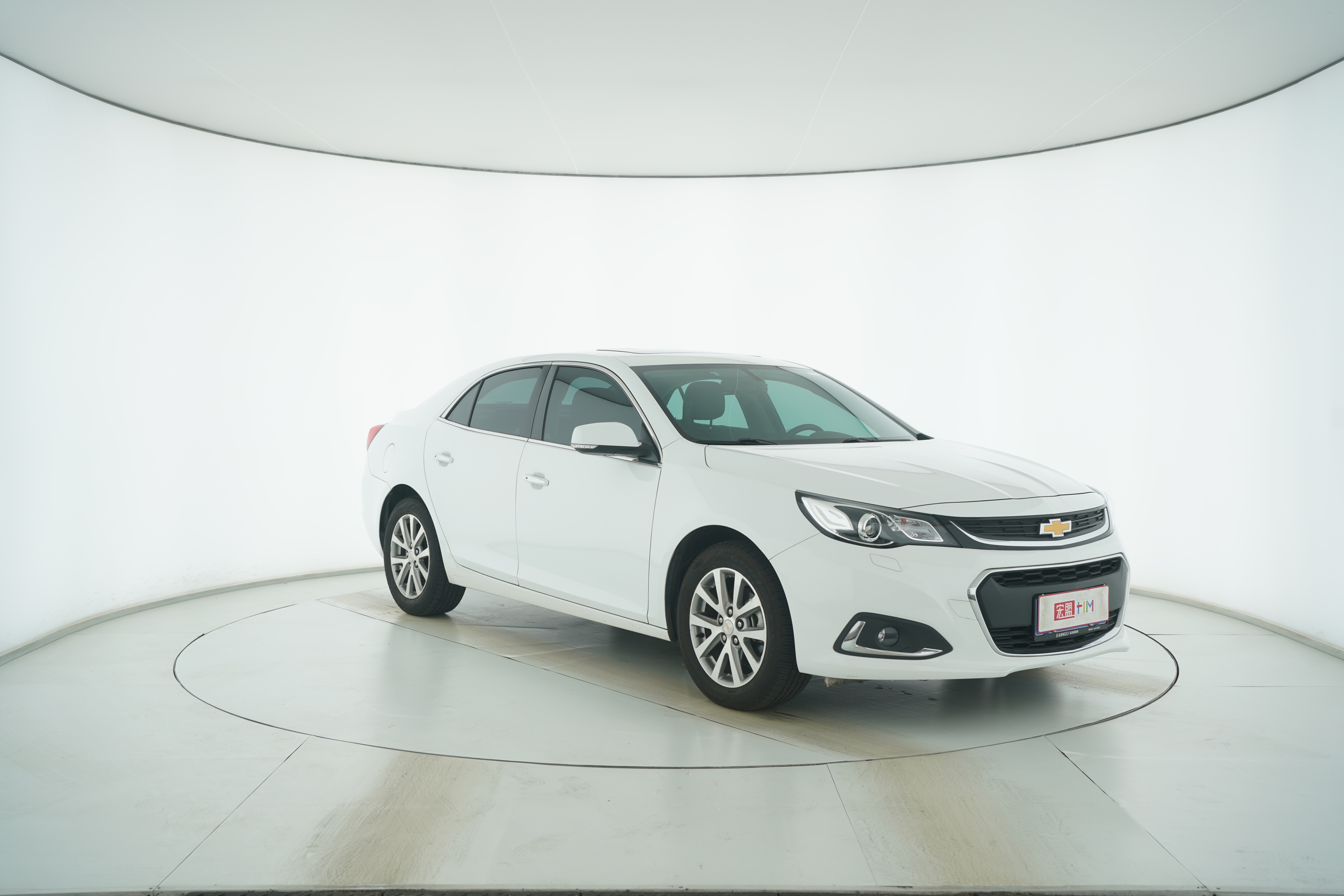 Chevrolet Malibu 2018 — фото 2